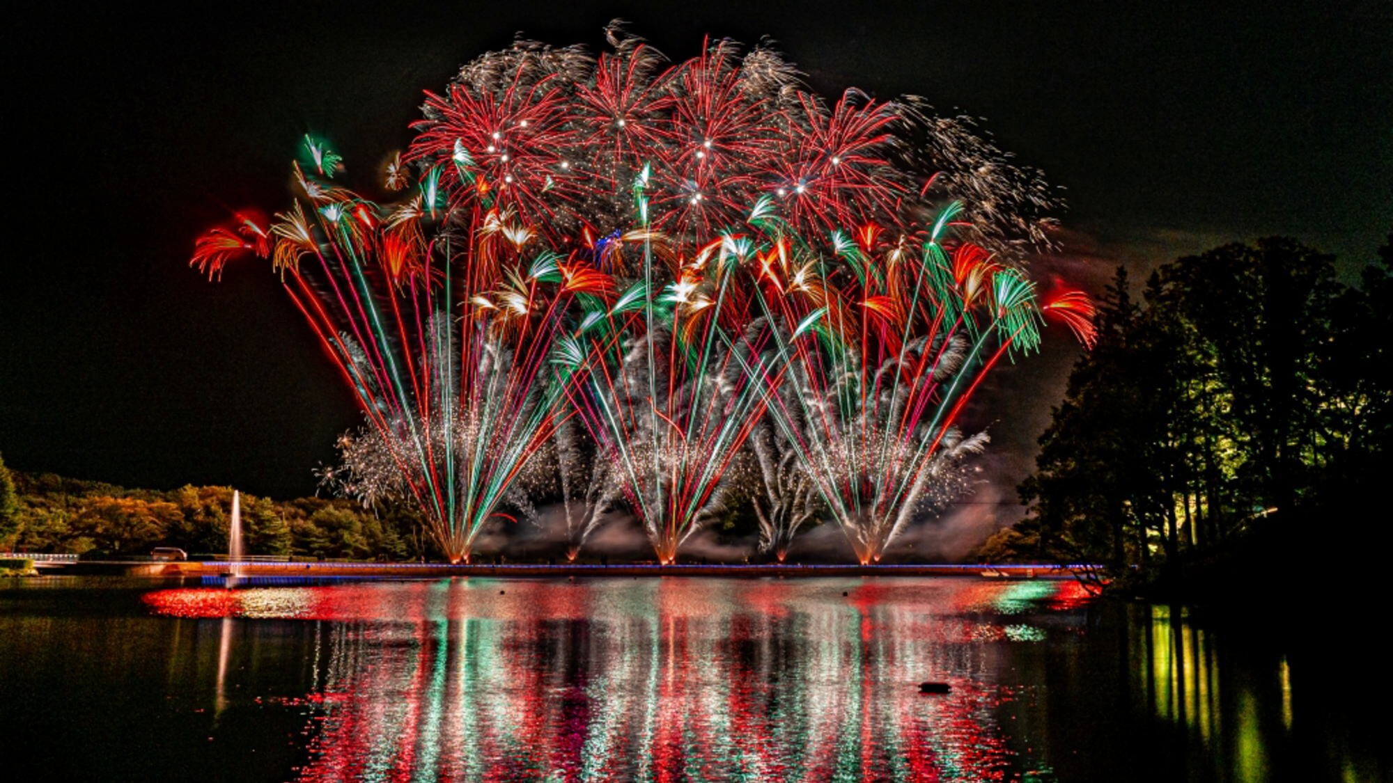 Lake Rindou Fireworks (for illustration purposes only)