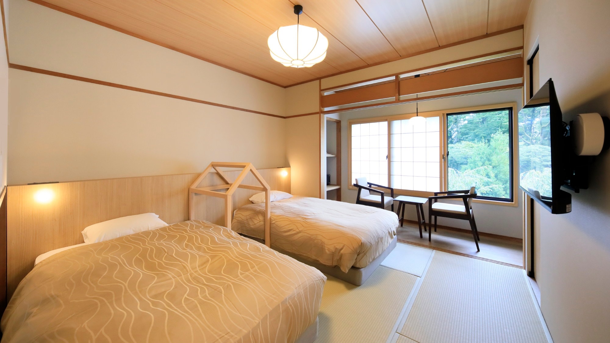 Japanese-style twin room (8 tatami mats)