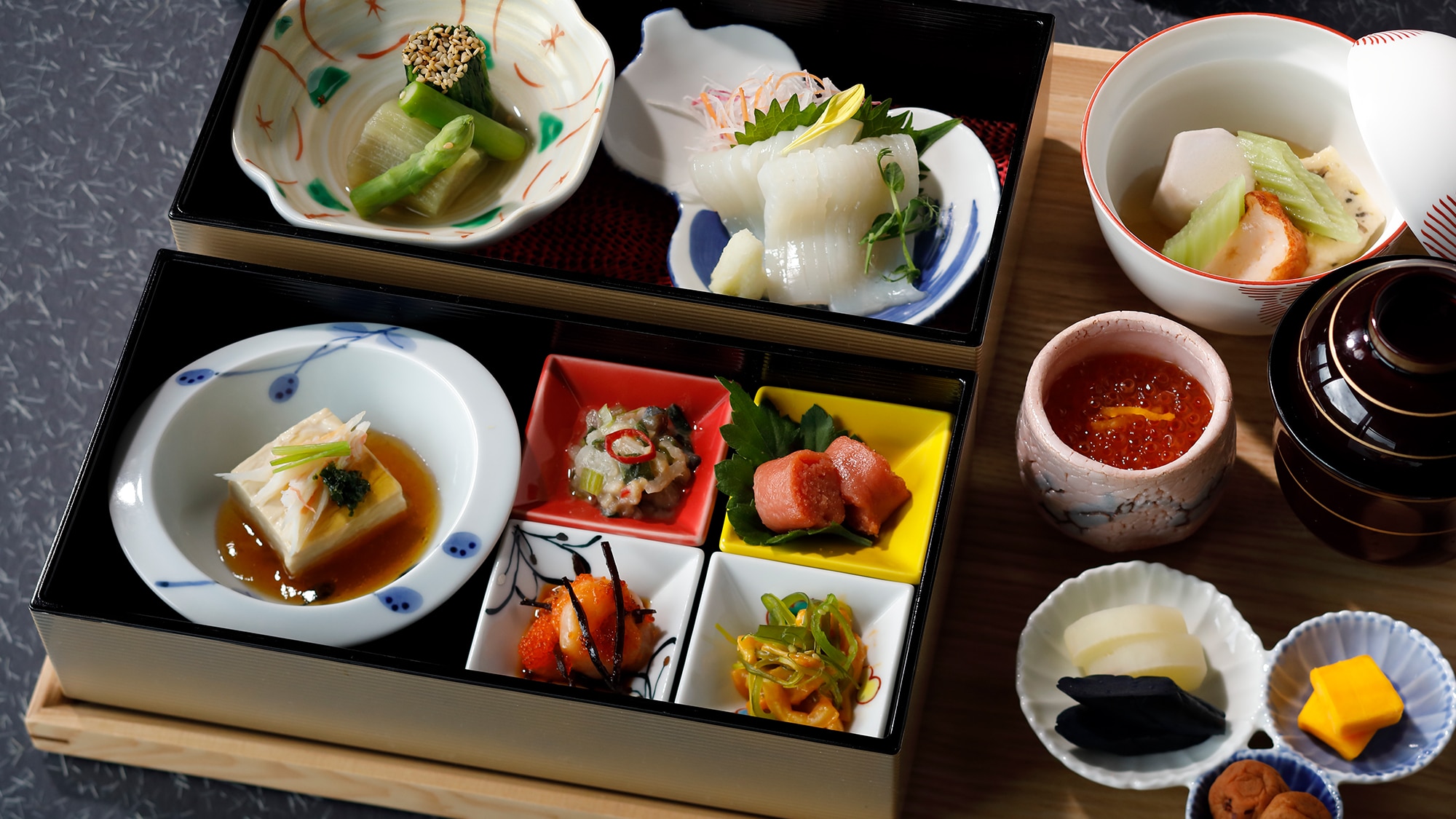 [Bữa sáng] Bữa tối Kaiseki Nhật Bản đích thực thưởng thức hương vị phong phú của Hokkaido