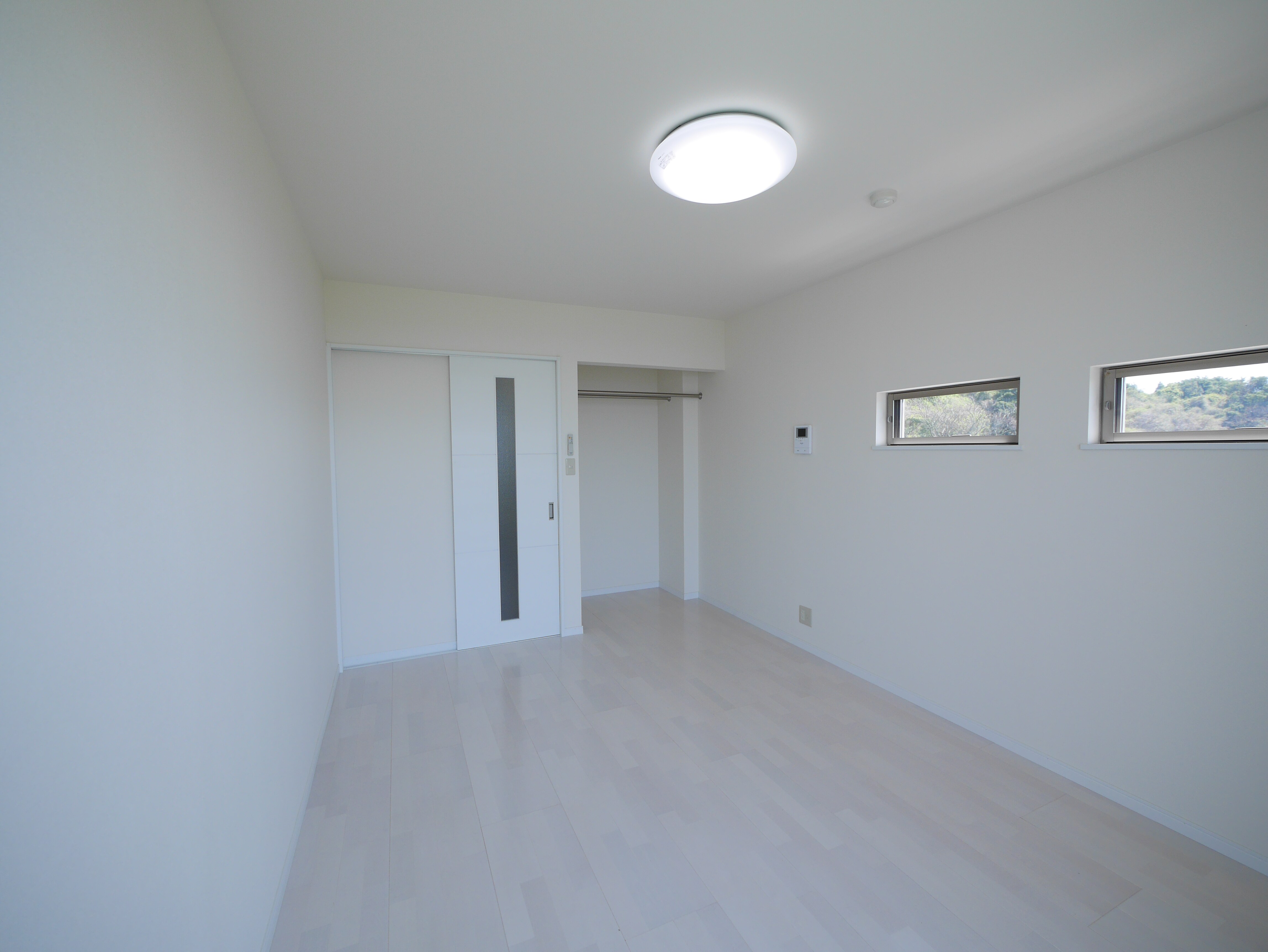 Economy room