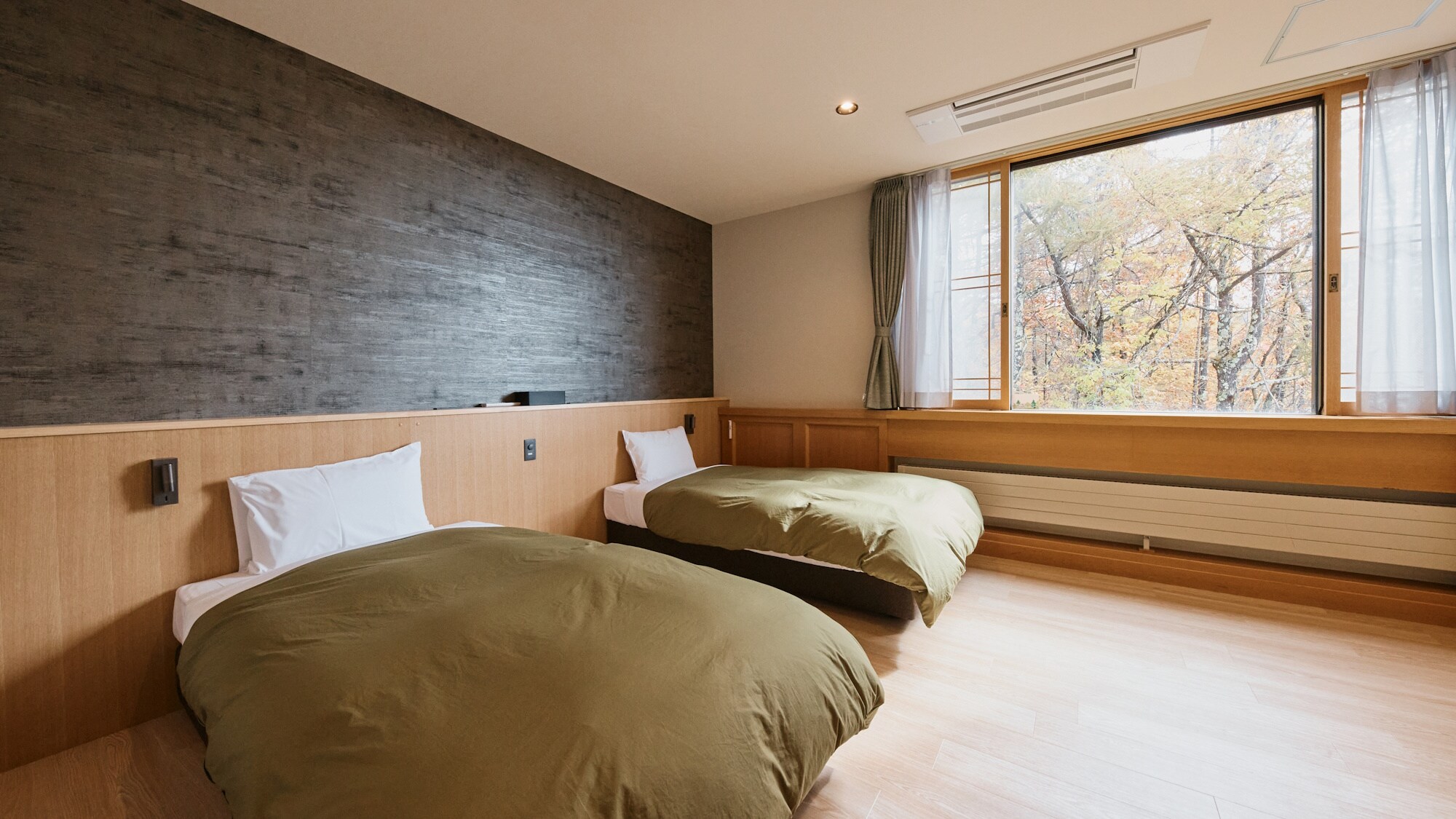 Deluxe Room 2 example | Bedroom