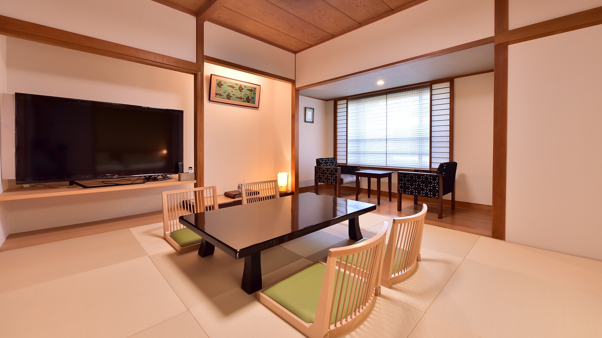 301 Japanese and Western room with semi-open-air bath
