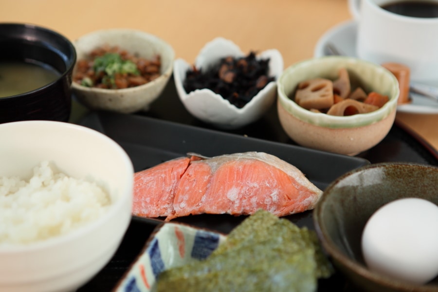 set makanan jepang