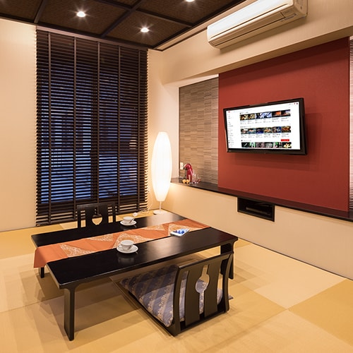 Mirroring-enabled room (Chikase/Minami-no)