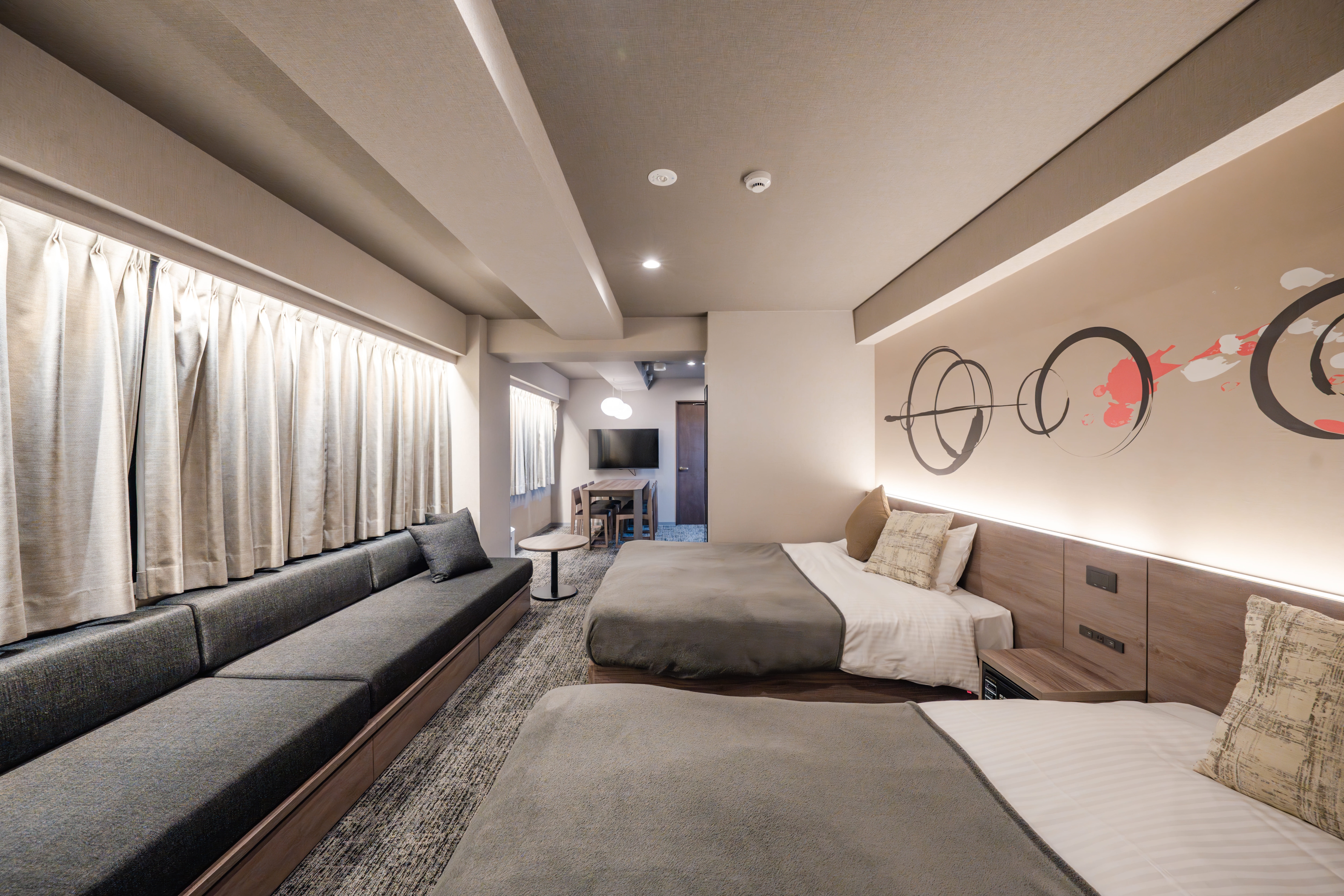 Superior 4 Beds