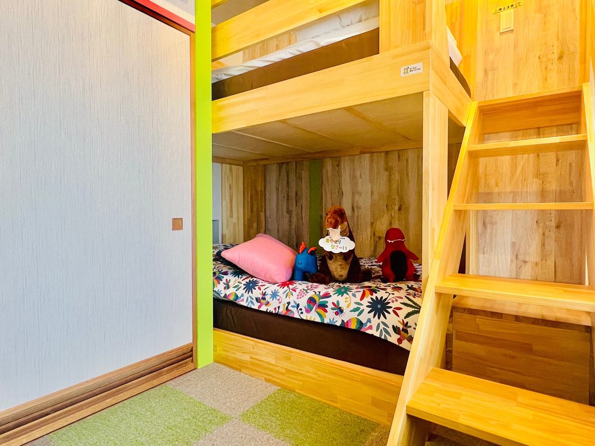 [Garden Hall] Japanese-Western style casual room 4