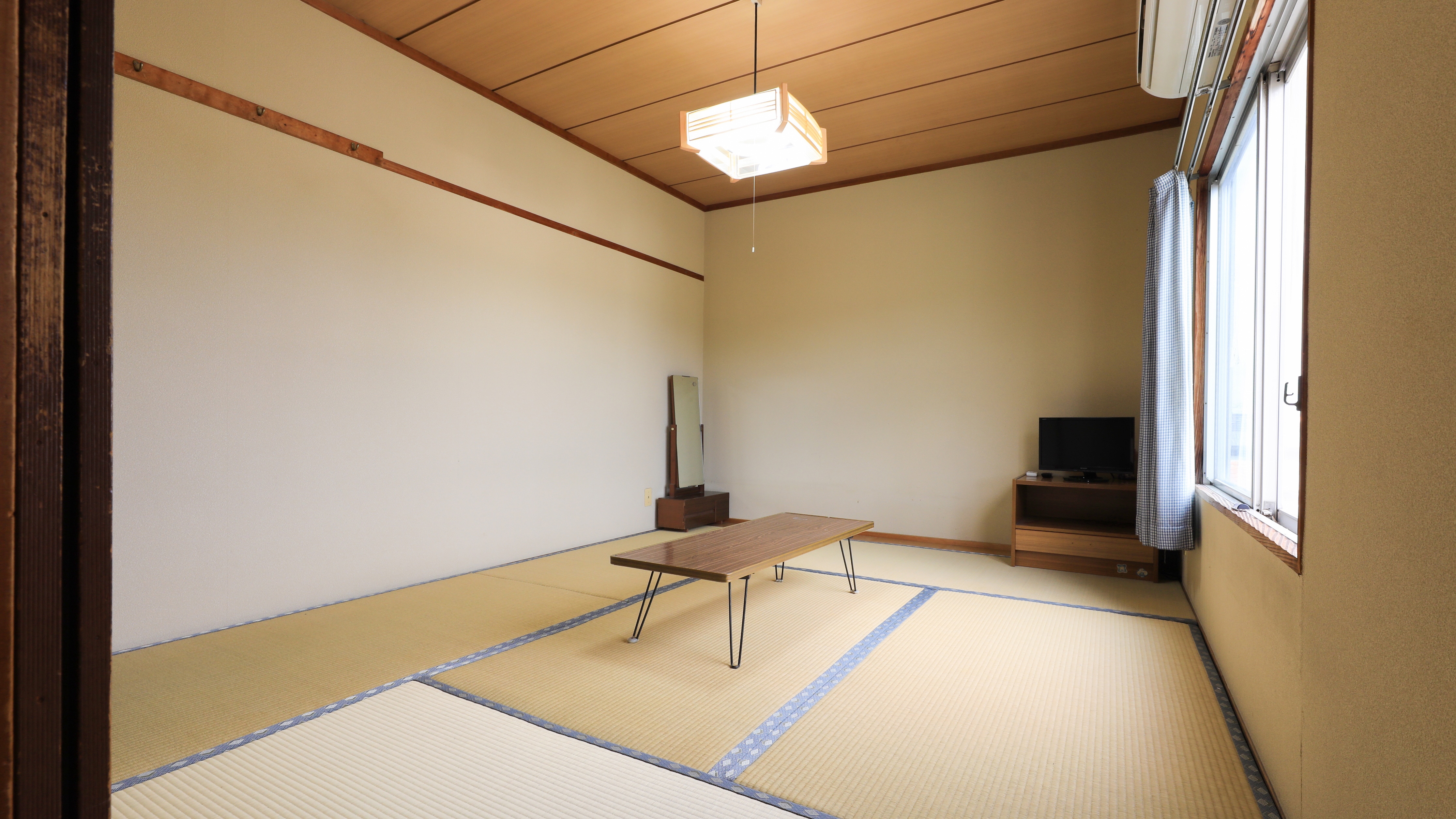6 Tatami Room②