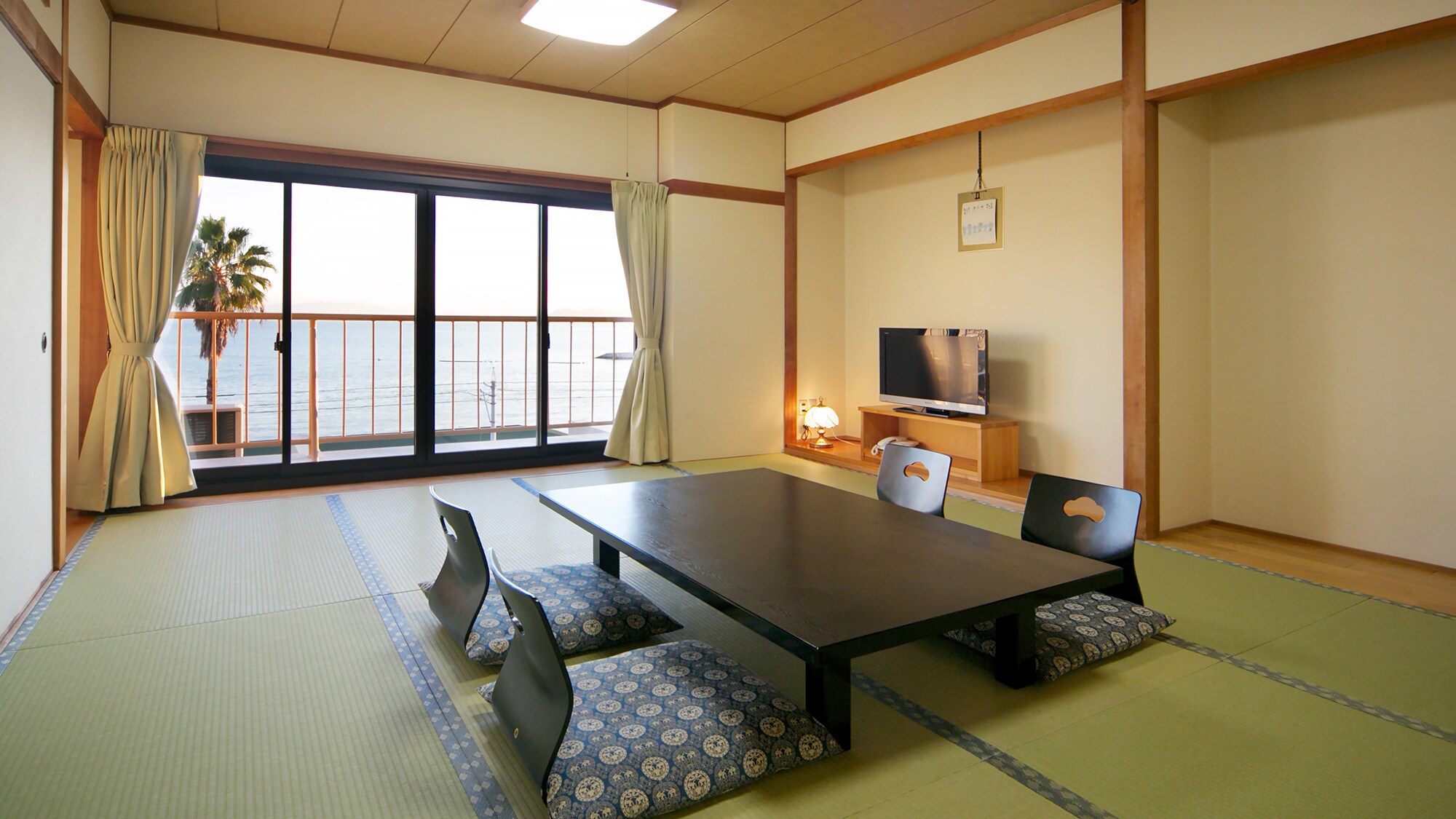 Ocean view Japanese-style room with 12 tatami mat bath and toilet (example)