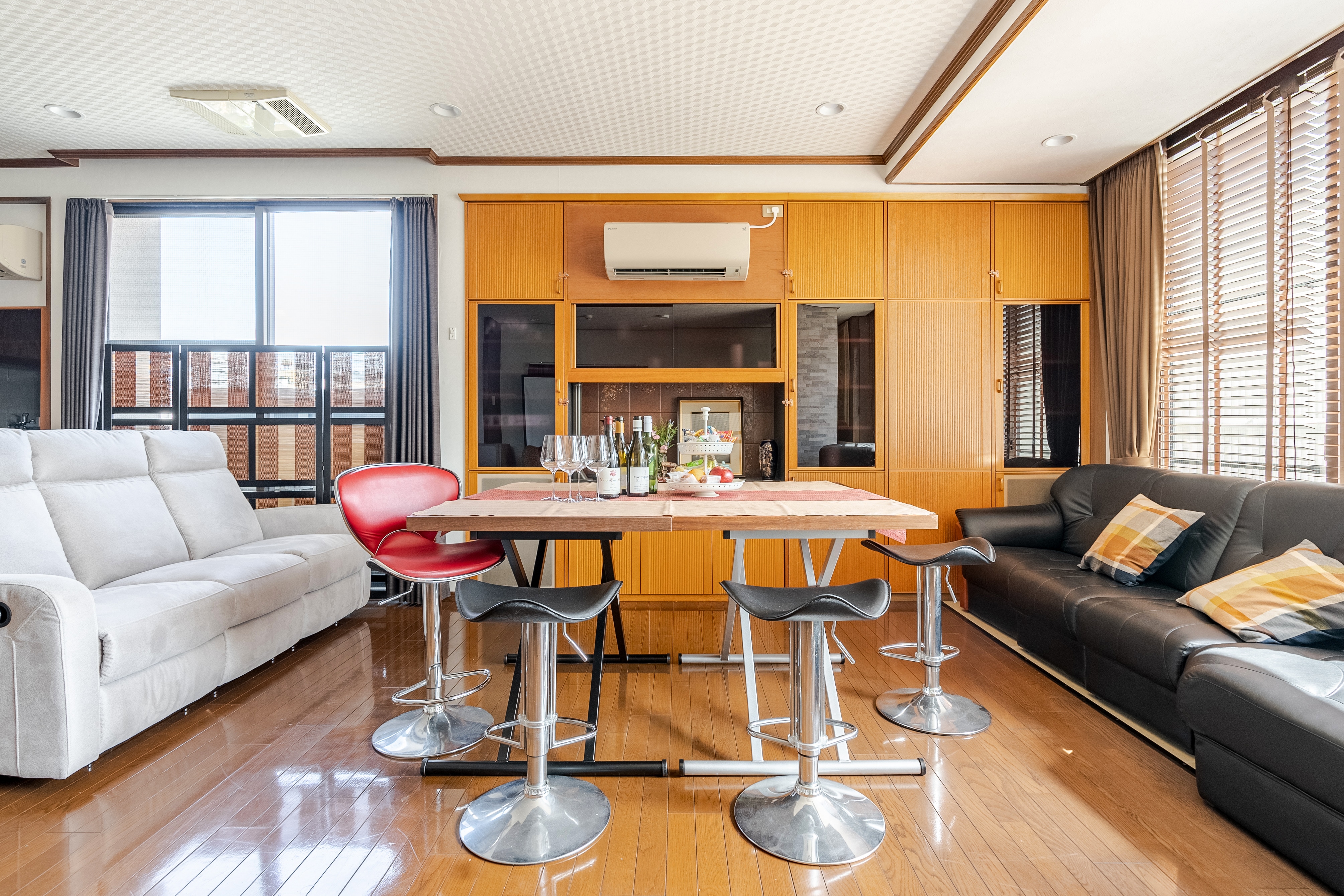 Living room (arrangement table)