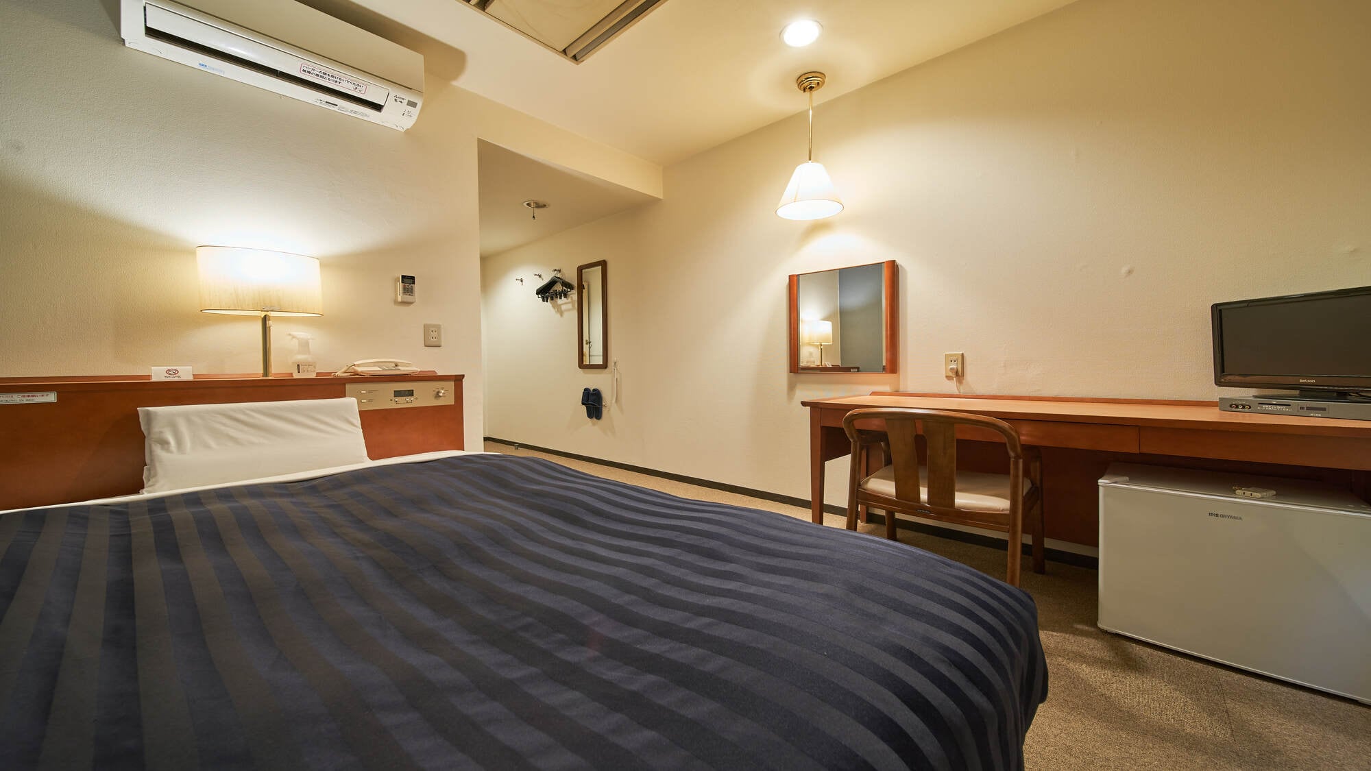[No smoking] Double room (bed size 140 cm)