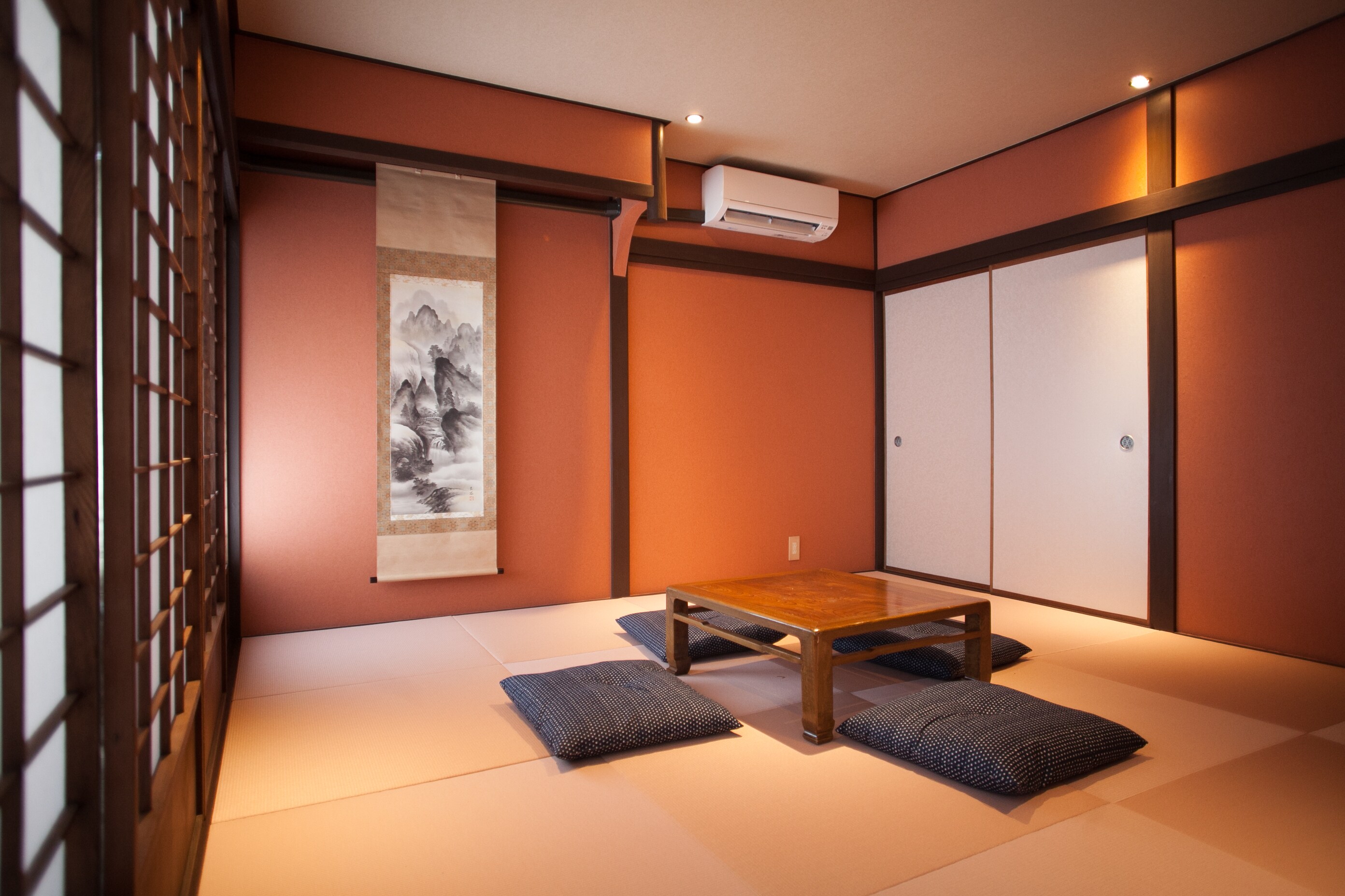 A calm and mature atmosphere