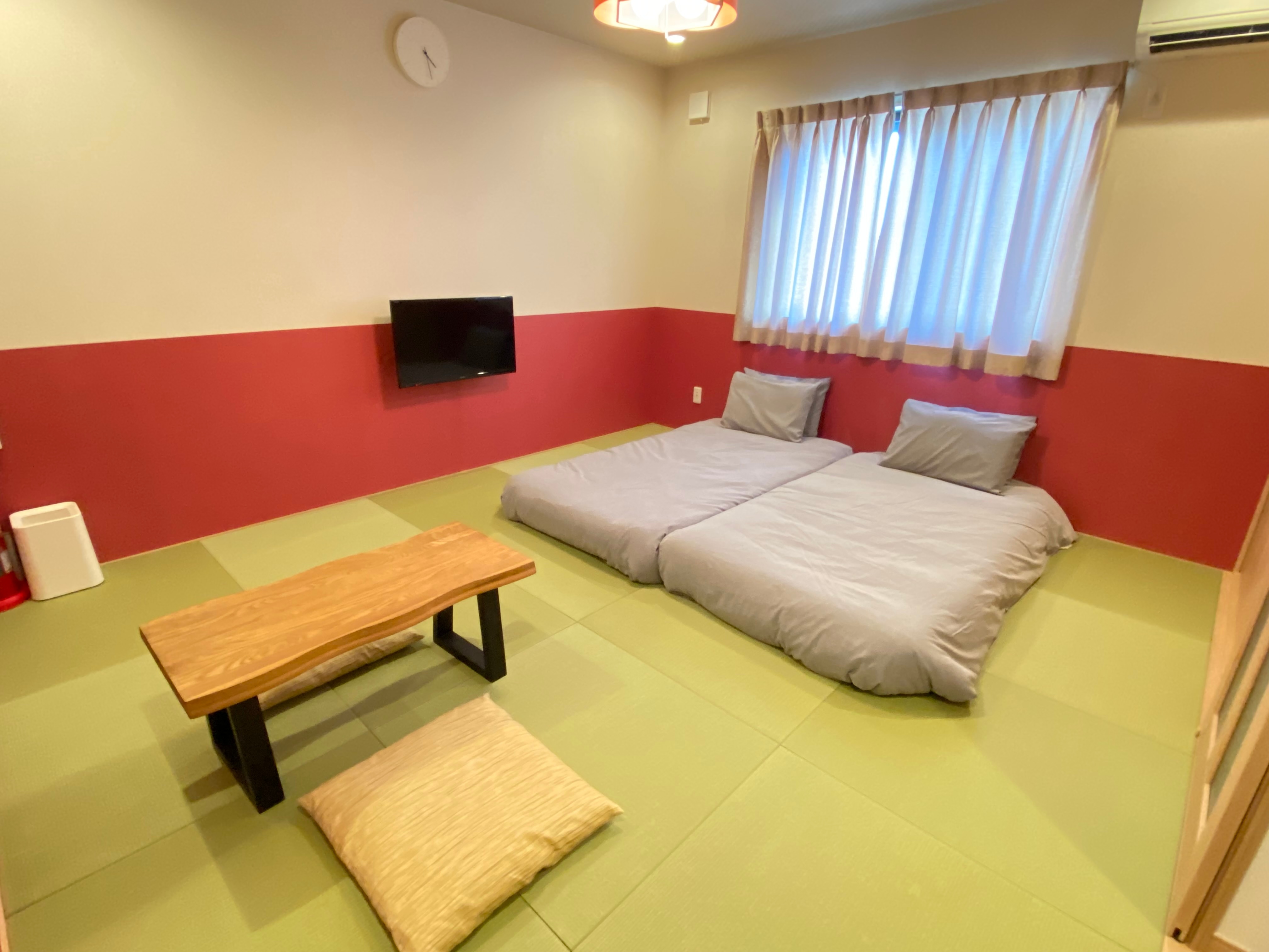 2nd floor guest room (double room)