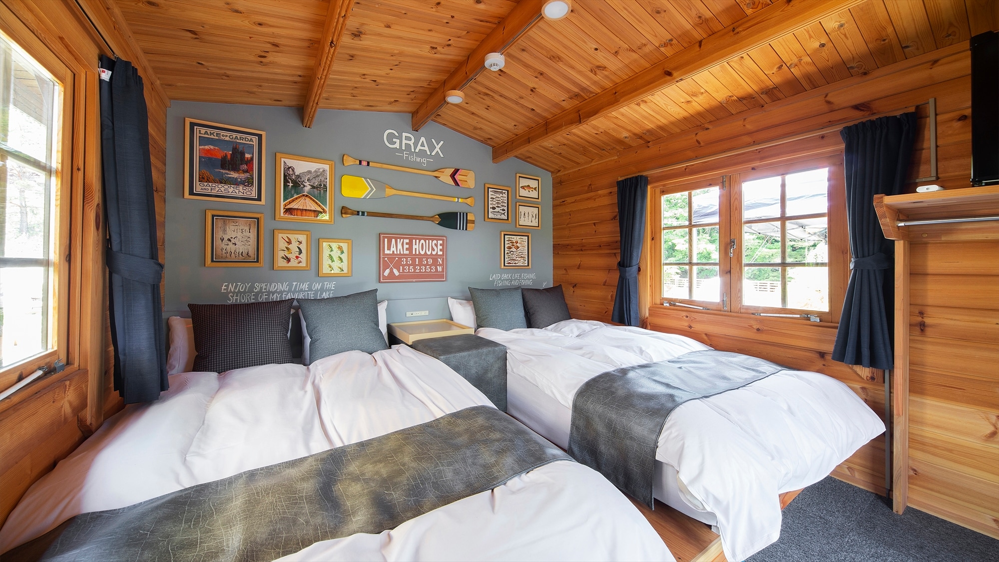 [Cabin Lumiere] Lumiere hấp dẫn bởi nội thất nhỏ gọn và dễ thương. Các phòng có nhiều màu sắc khác nhau.
