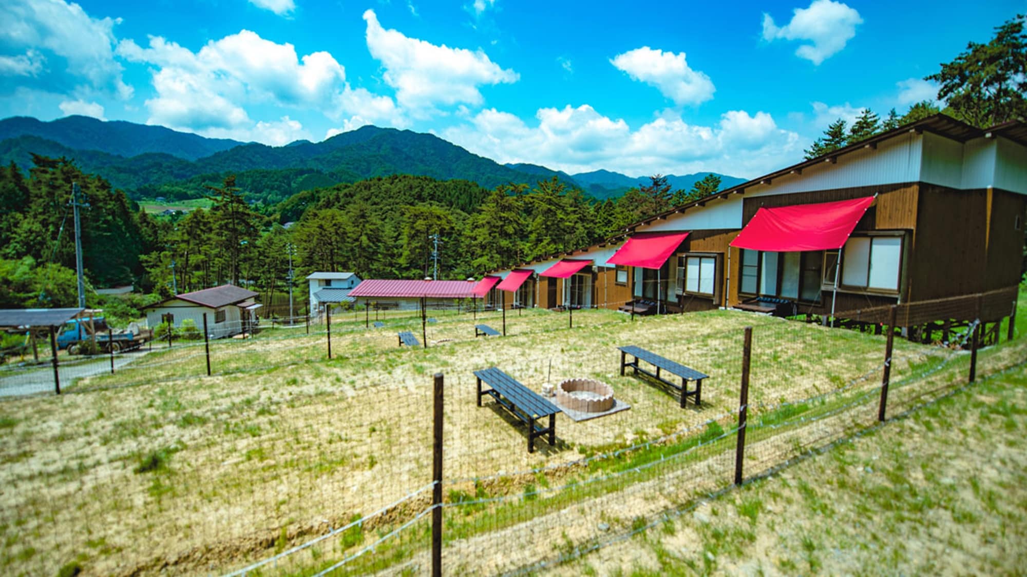 *[Kamar bergaya Jepang 10 tikar tatami + teras 40 meter persegi] Teras yang luas ♪ Nikmati BBQ atau berbaring di tempat tidur gantung sesuka Anda.