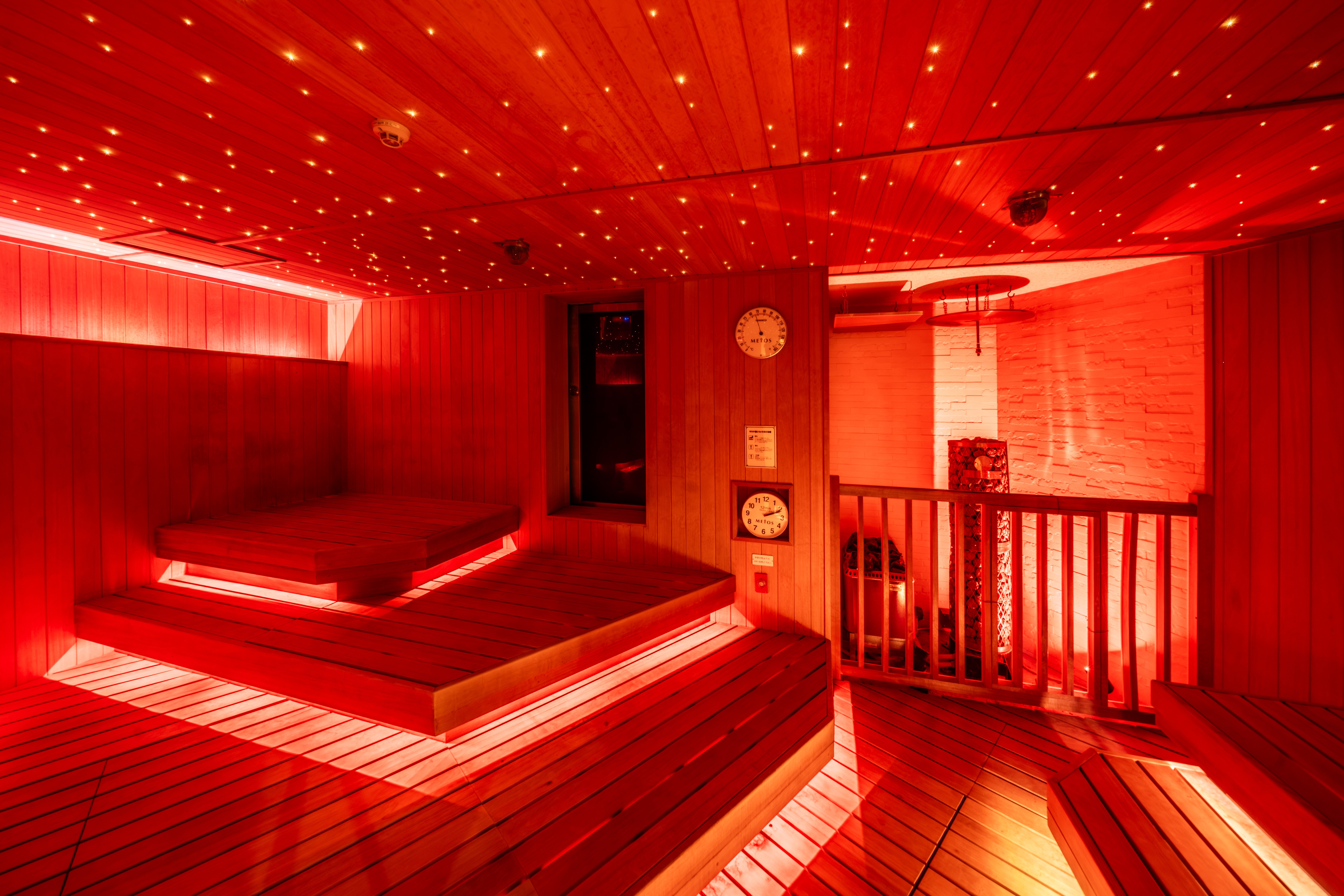 1st Floor: Starry Sky Low Temperature Sauna