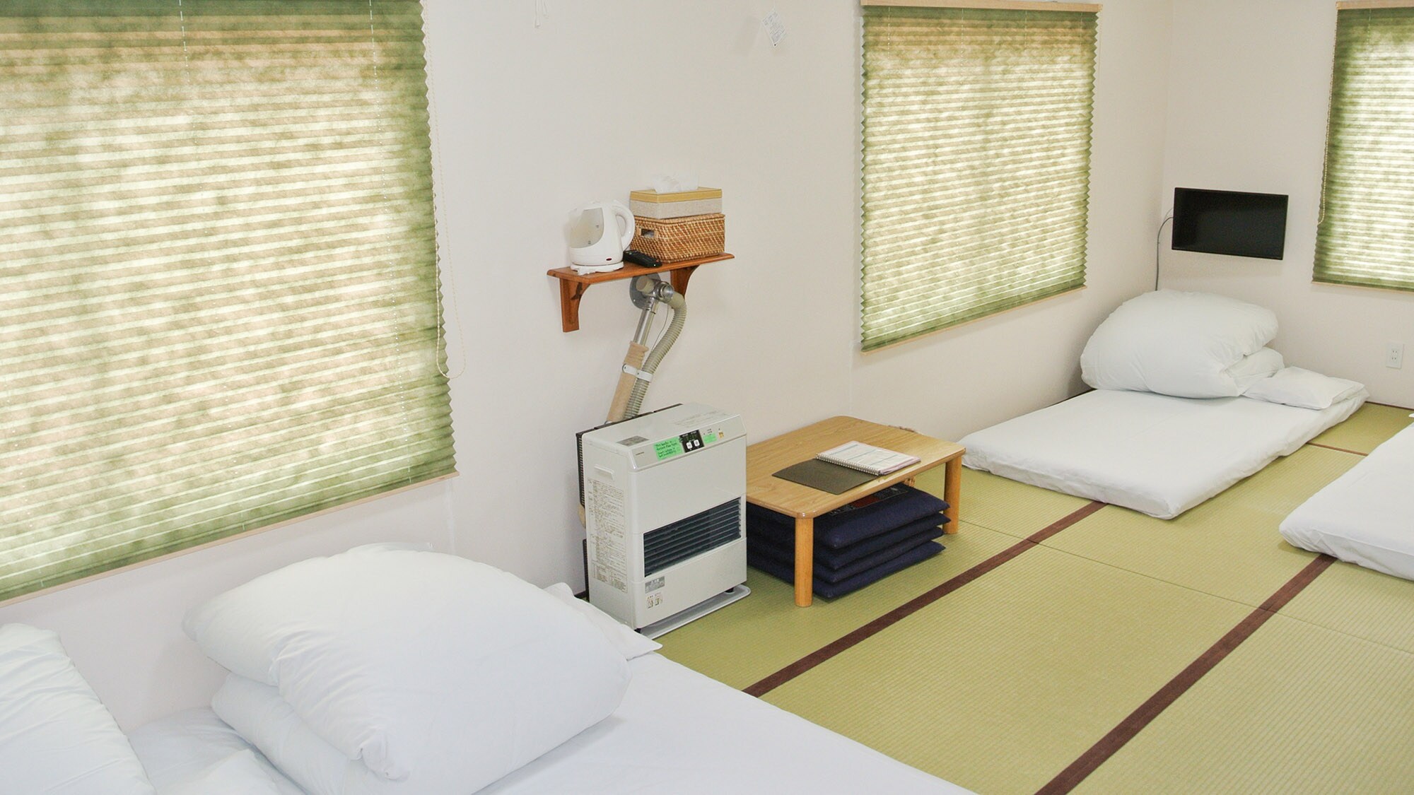 ・[Japanese-style room/family] Spacious enough to lay out a futon♪ Recommended for families and groups.