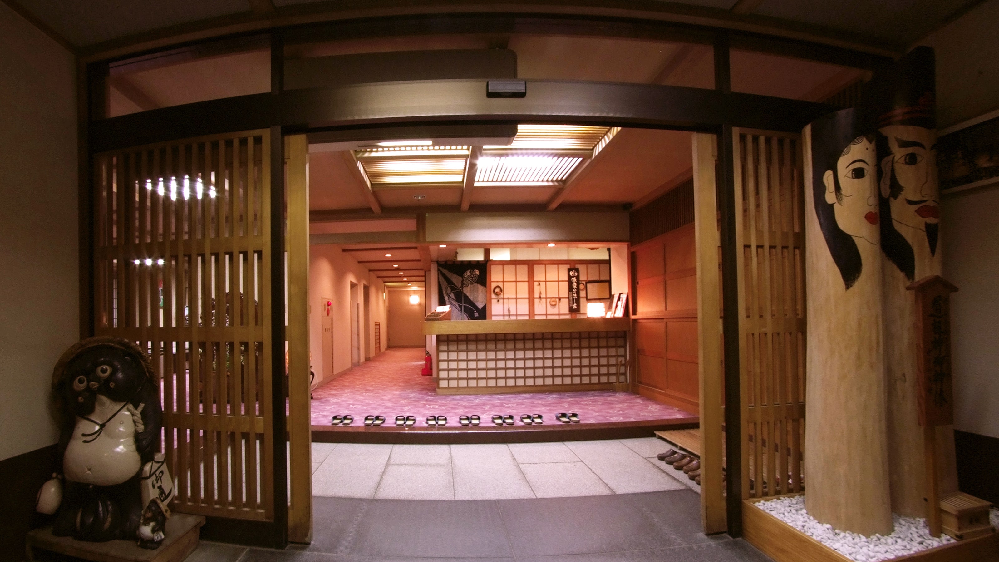 Entrance to the lodge