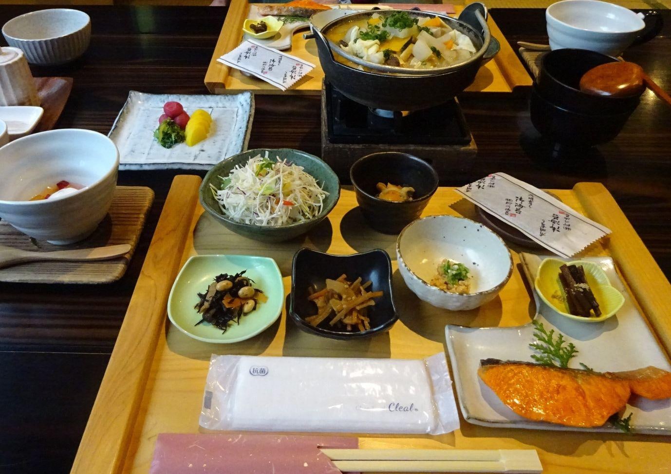 ゆふいん朝食.JPG