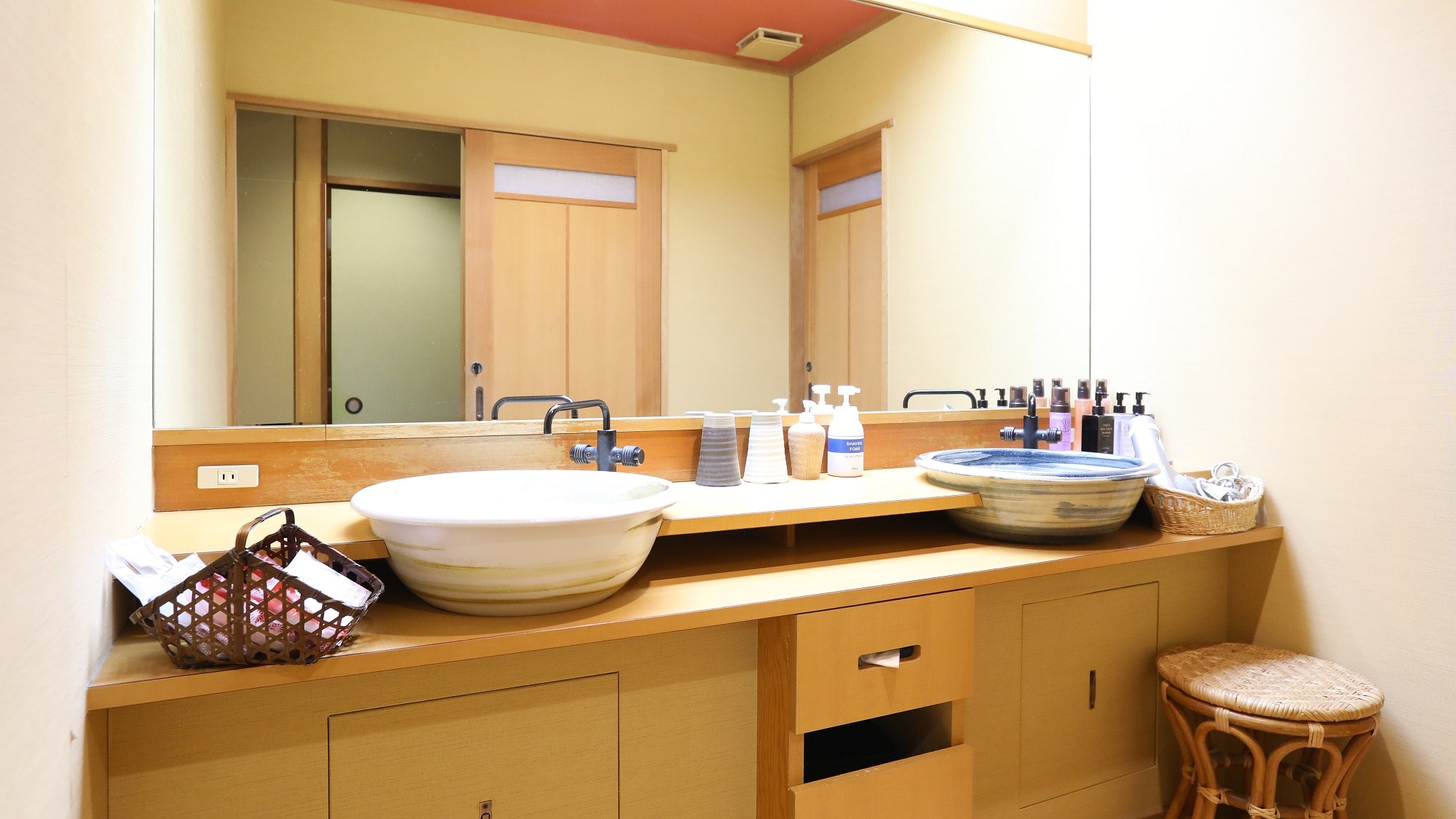 特別室「Yamaai」的化妝間形象照片