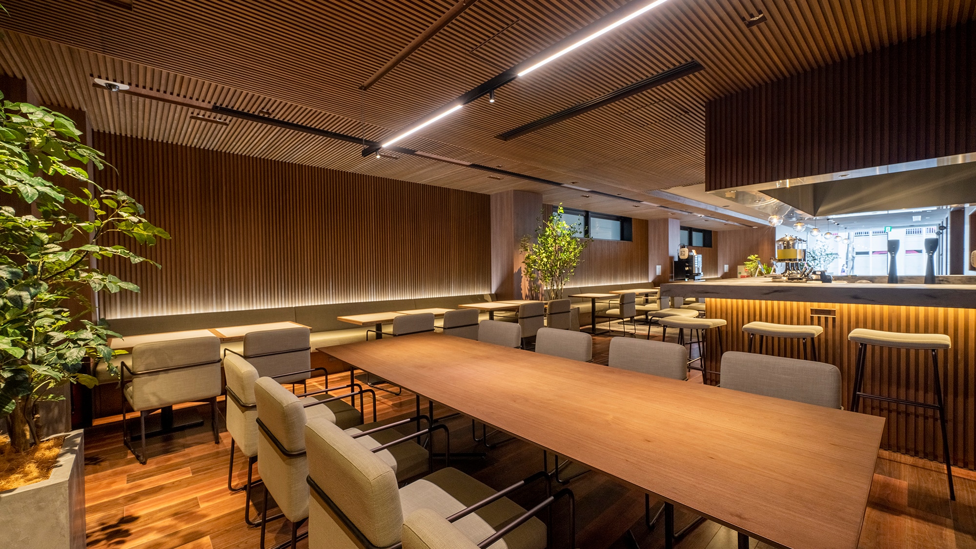 ◇Restaurant "BUTCHER BOX": 1F