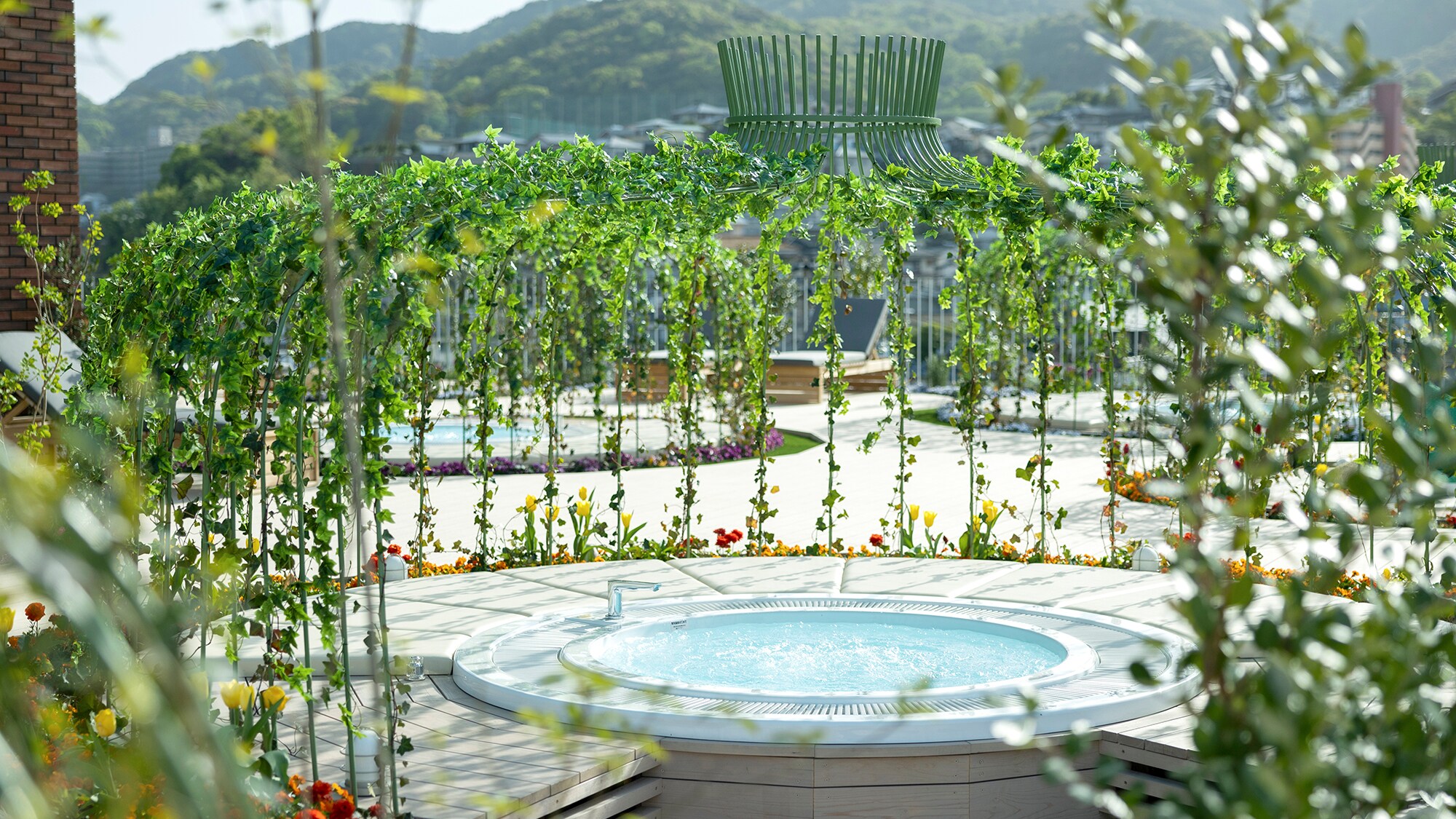 [植物園水療中心] 私人綠色按摩浴缸