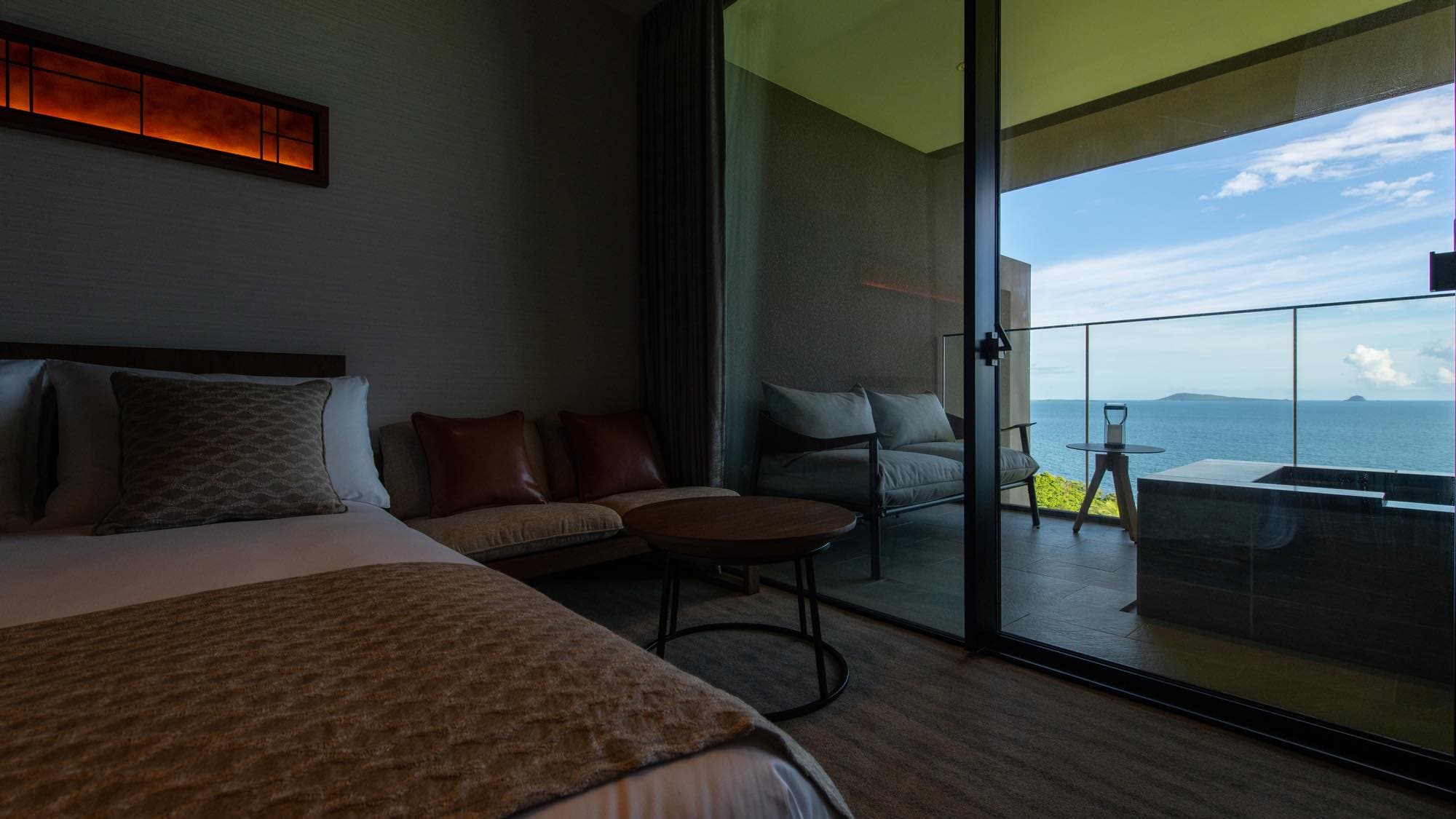 Ocean view open-air semi-double [34 square meters]