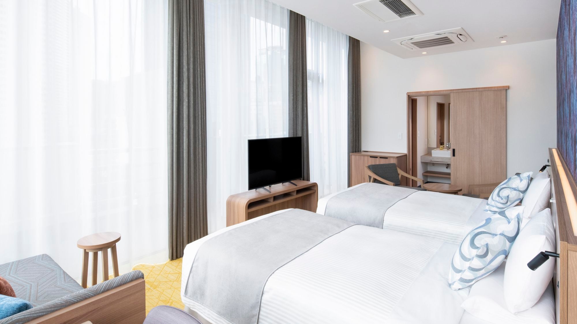 [Non-smoking] Panorama twin (with terrace) / 37 square meters