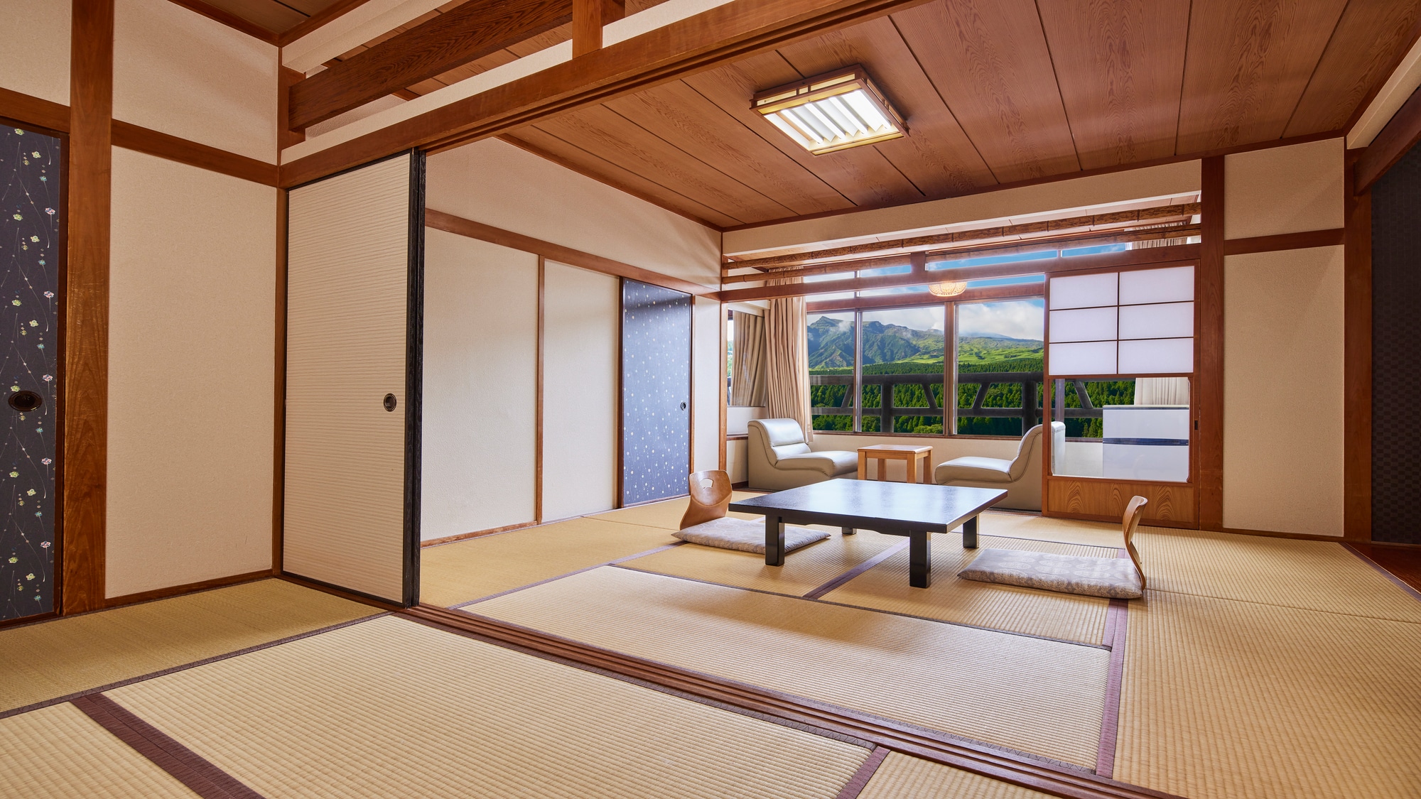 Main building Japanese-style room 14 tatami mats