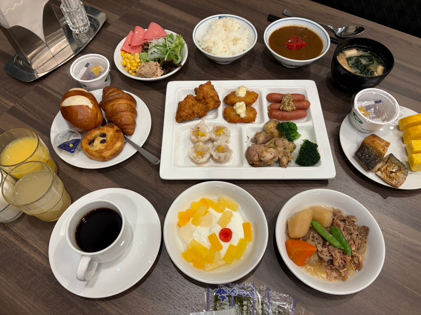 日式和西式自助餐