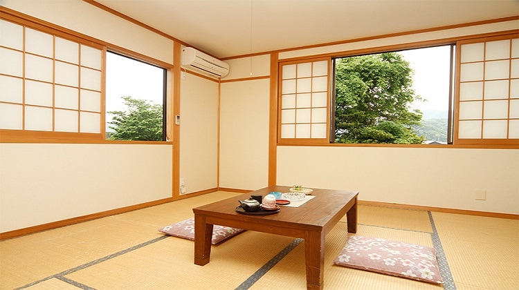 Room: Maple