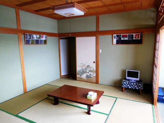 Suginoma (for 4 people)