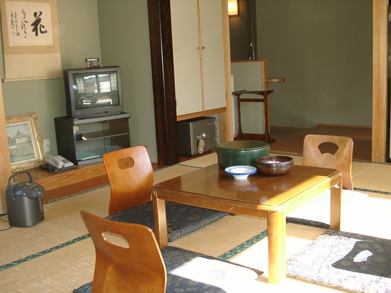 Japanese-style room