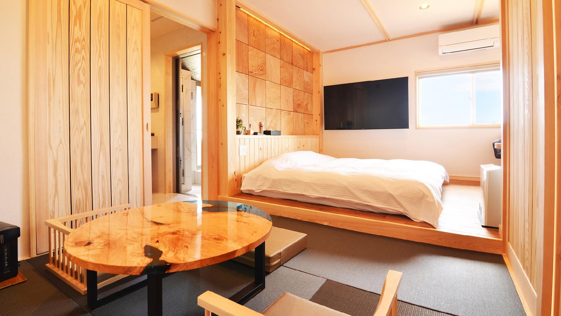 ・Kasuga: Living room