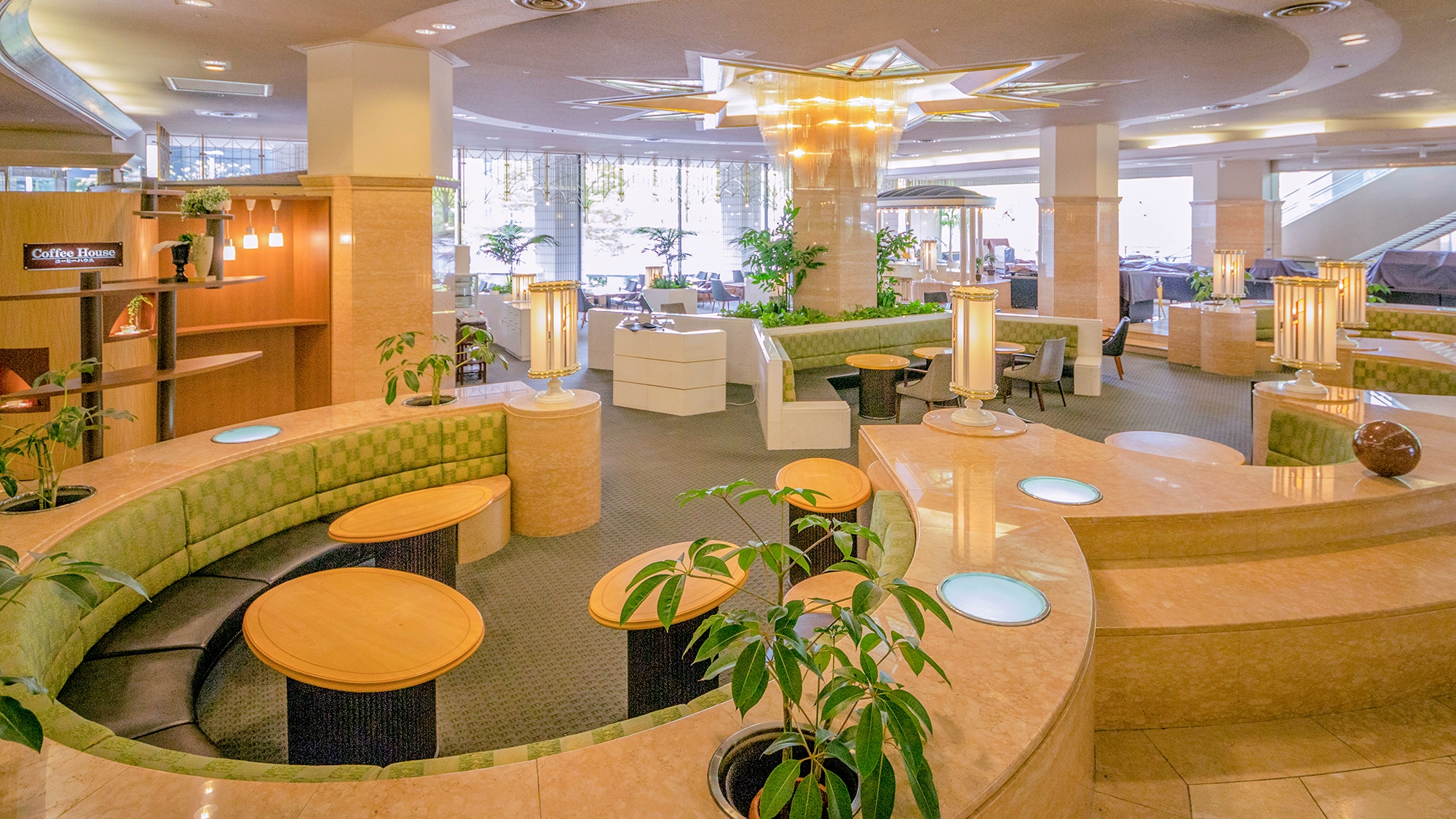1F Lounge "Coffee House"