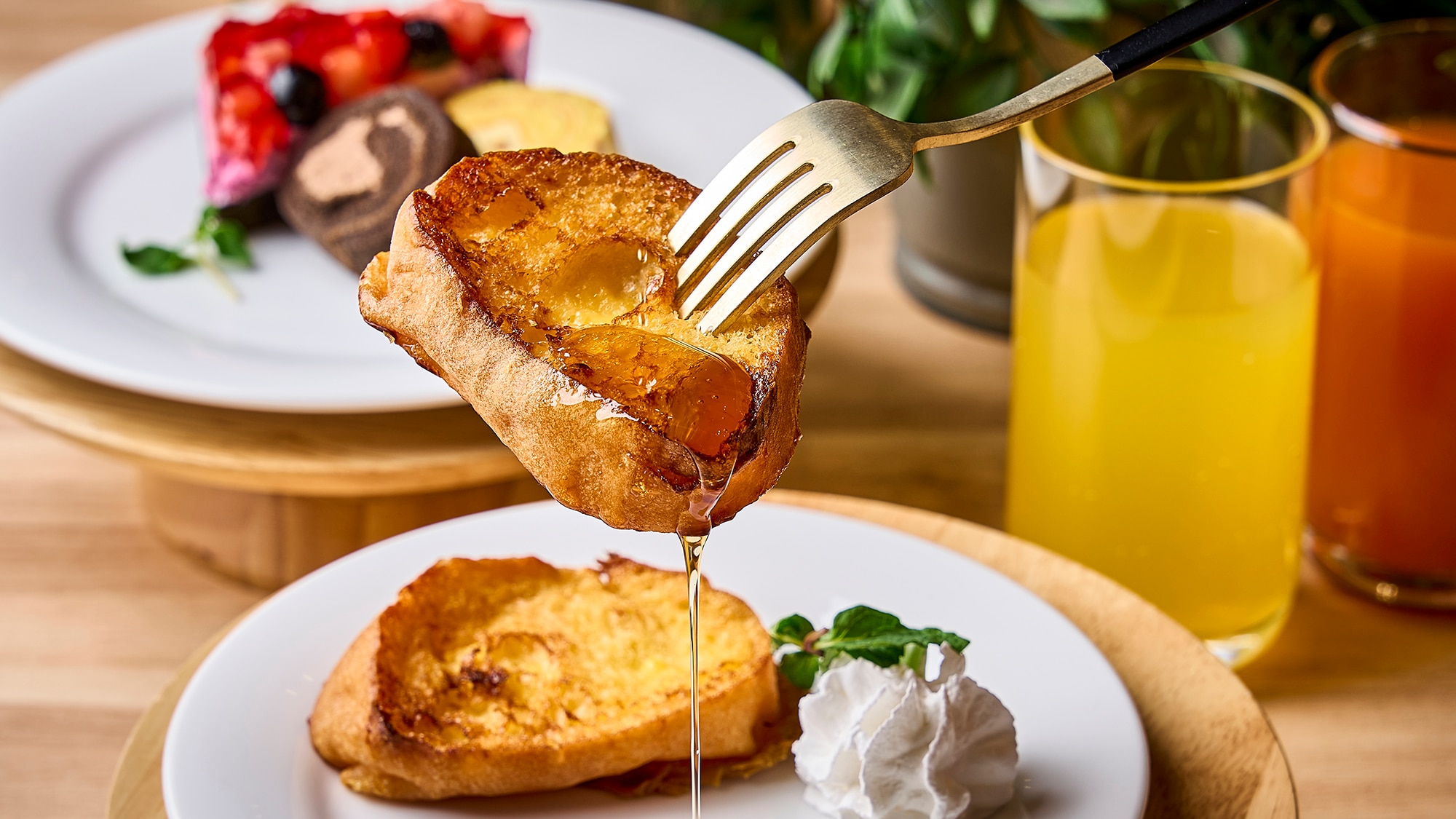 【朝食ビュッフェ】 イタリアンや沖縄料理、大阪めしのほか、パンケーキなどスイーツなメニューも◎