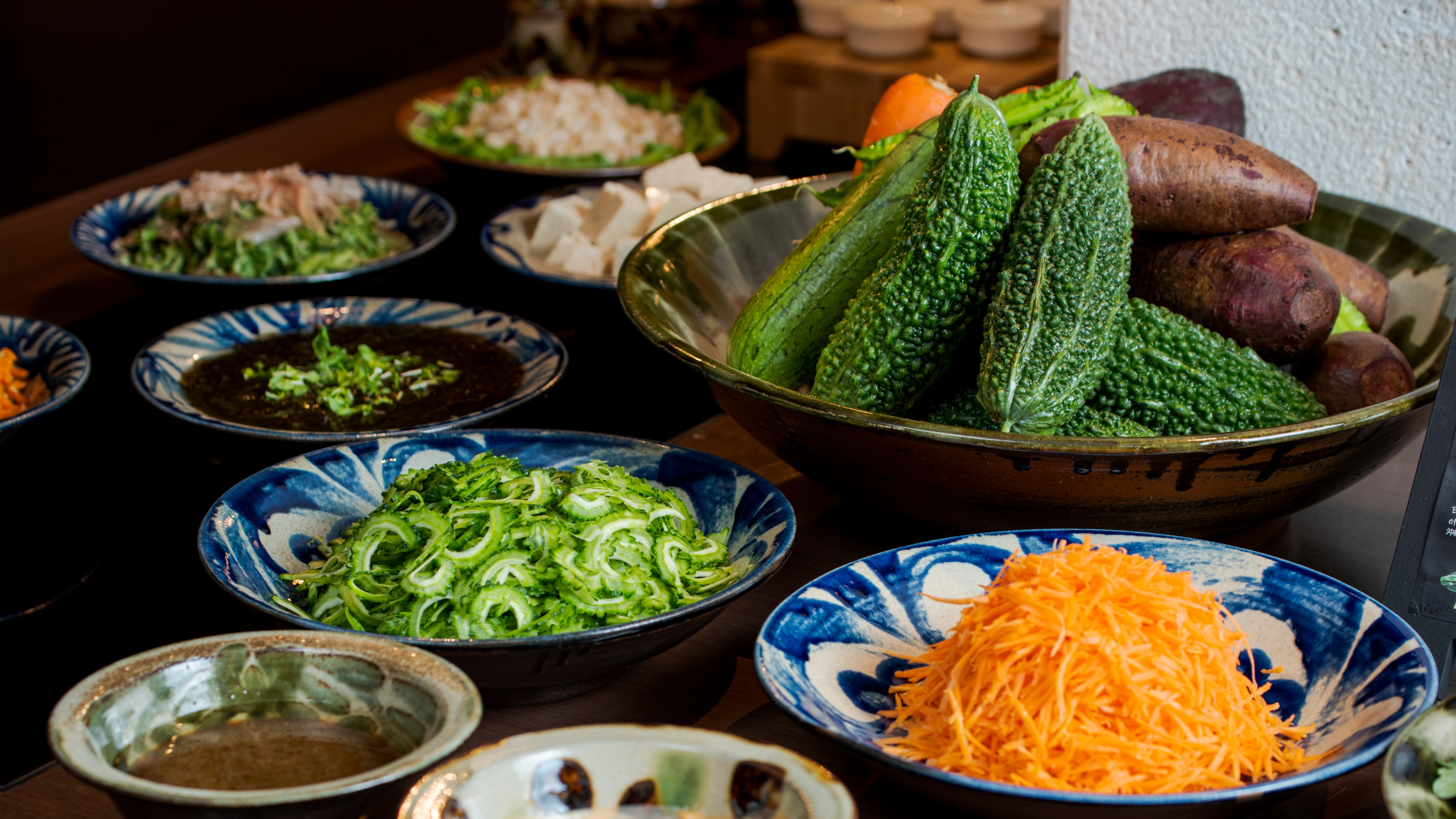 [Breakfast] We also have a large selection of Okinawan delicacies.