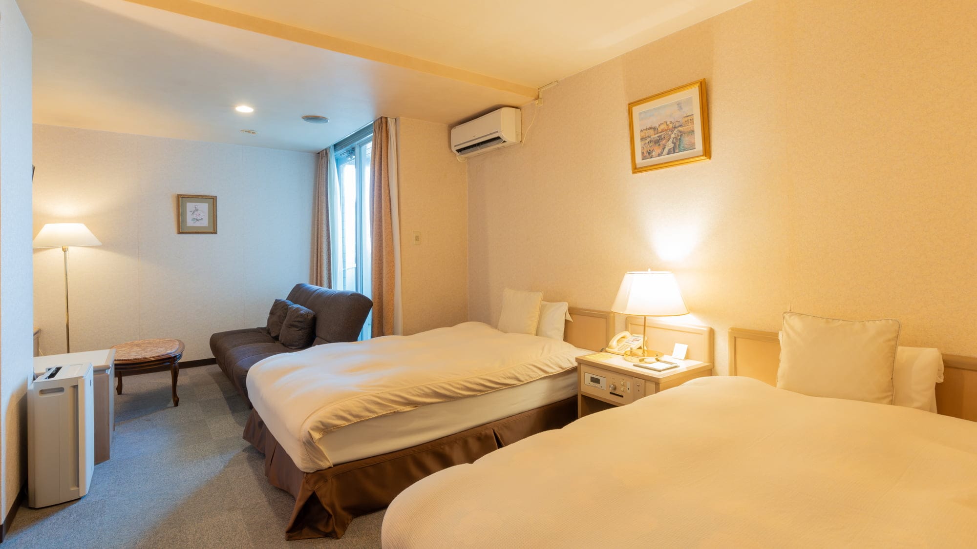 Deluxe with balcony