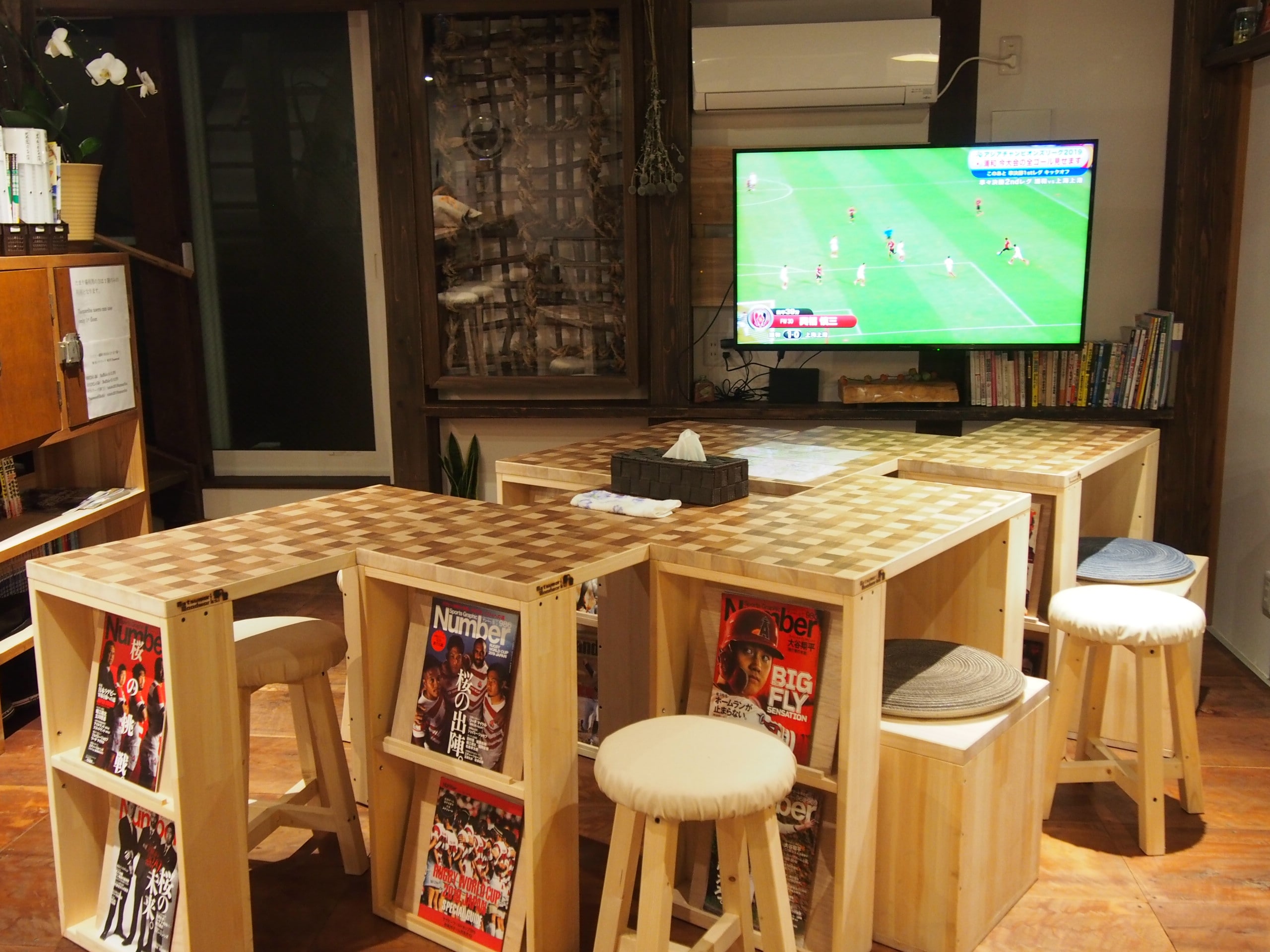 Hangout spot (shared living room and kitchen)①