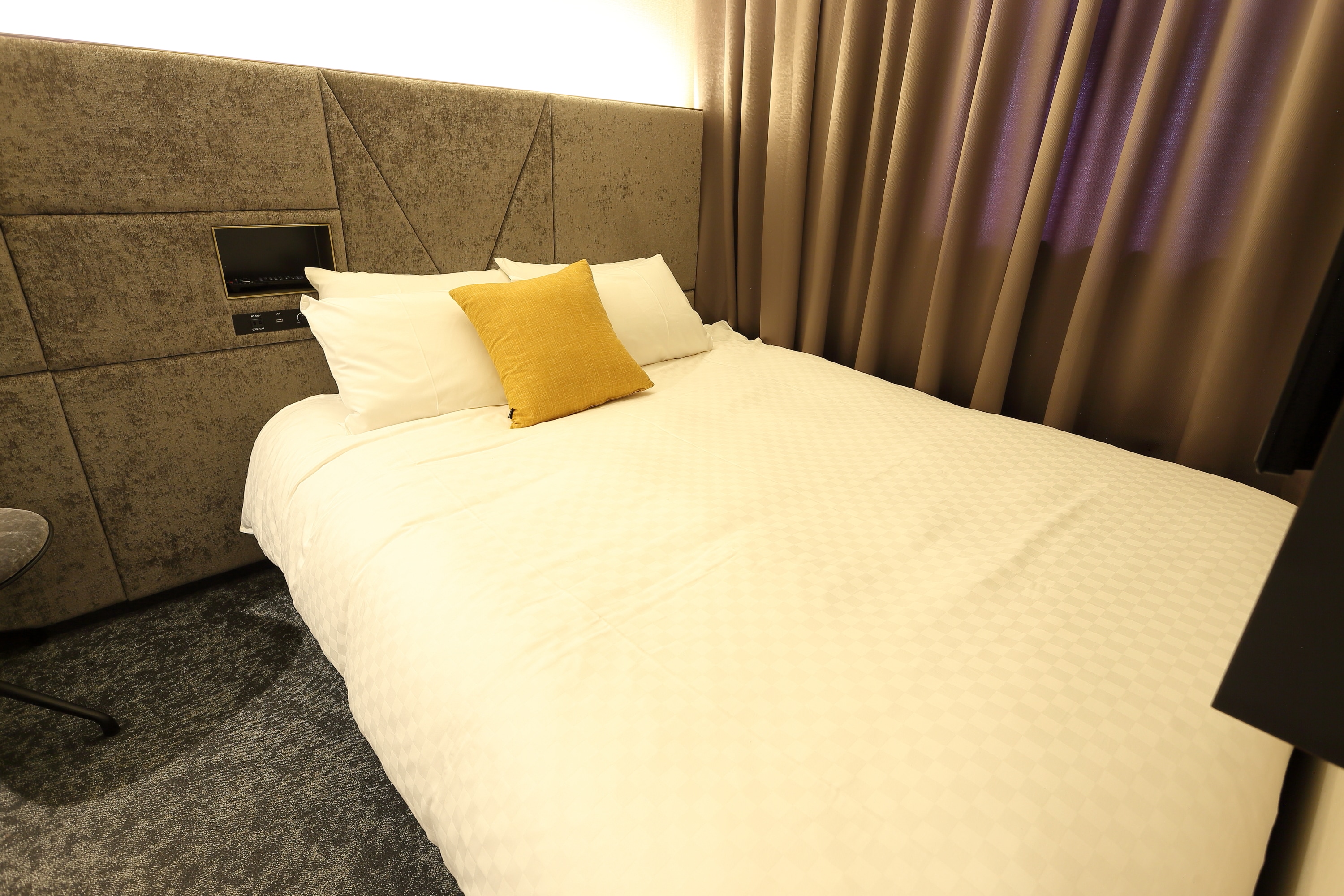 Superior Double Room (shower only)