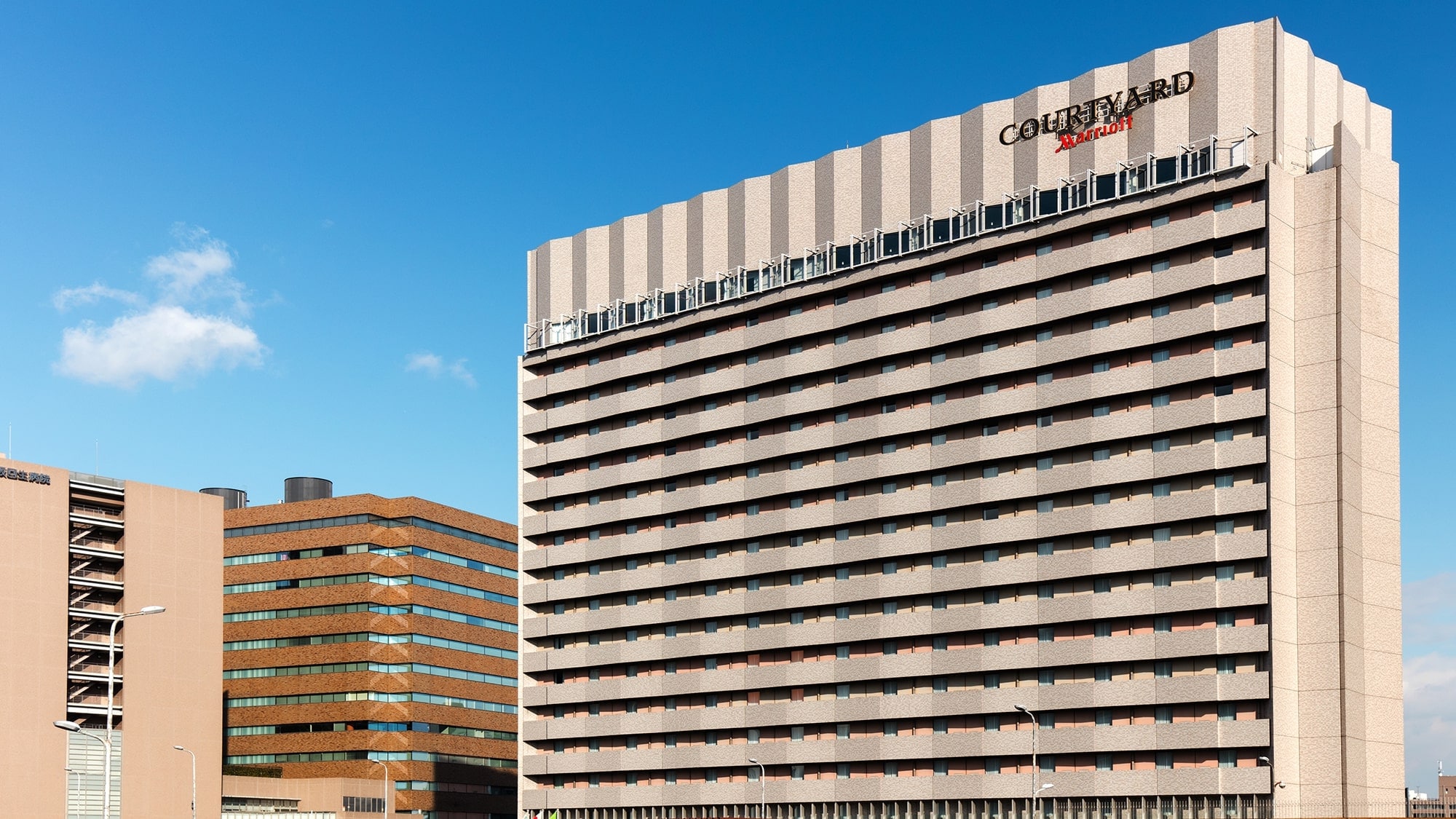 ホテル外観 デイイメージ