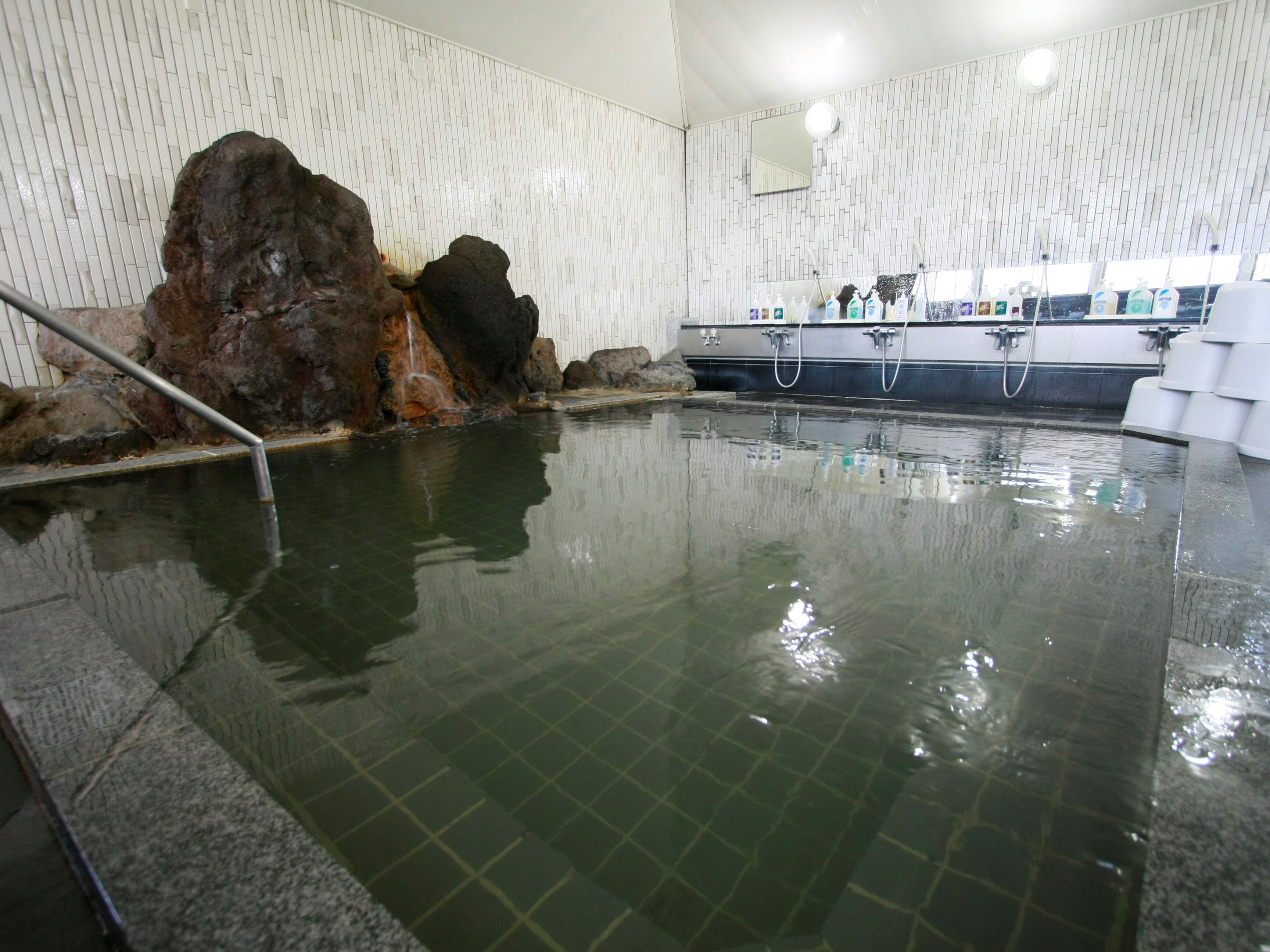 Hiraizumi Onsen Rock Bath