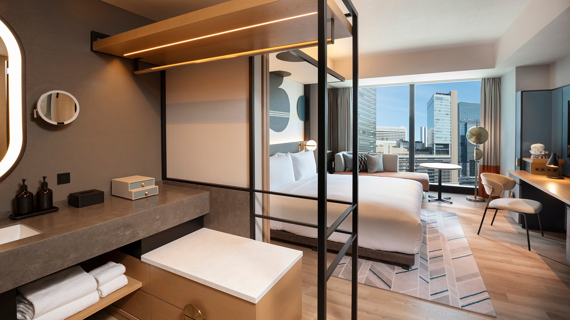 Premium View Room (King Bed)