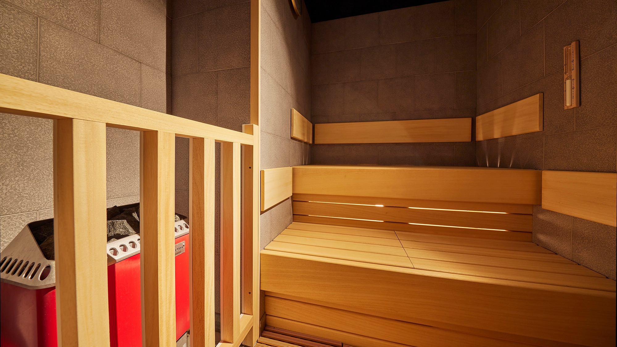 [Ruang Sauna & Spa] Pemandian air panas luar ruangan + sauna/bebas rokok Nikmati <sauna pribadi> saat menginap di kamar Anda!