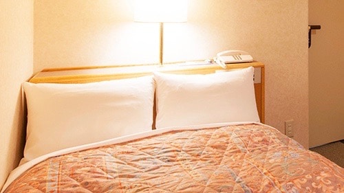 Semi-double room
