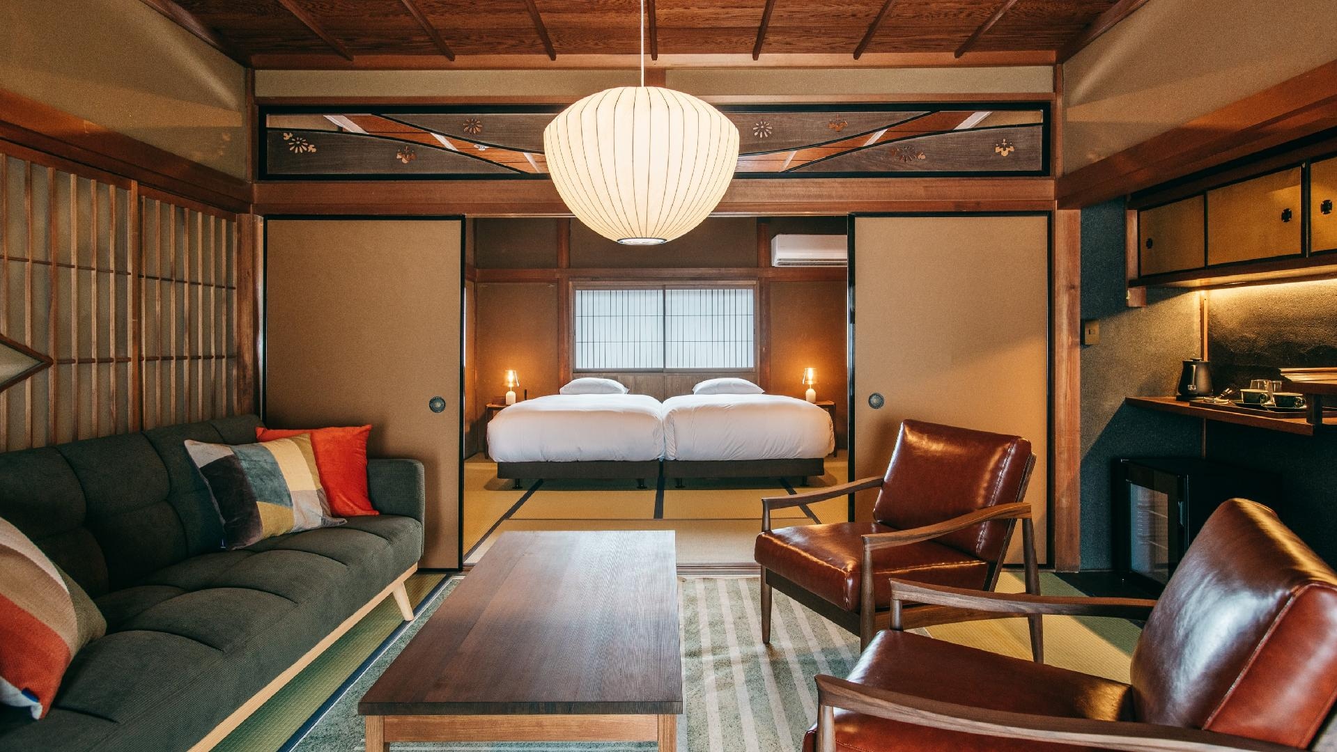 Guest room image
