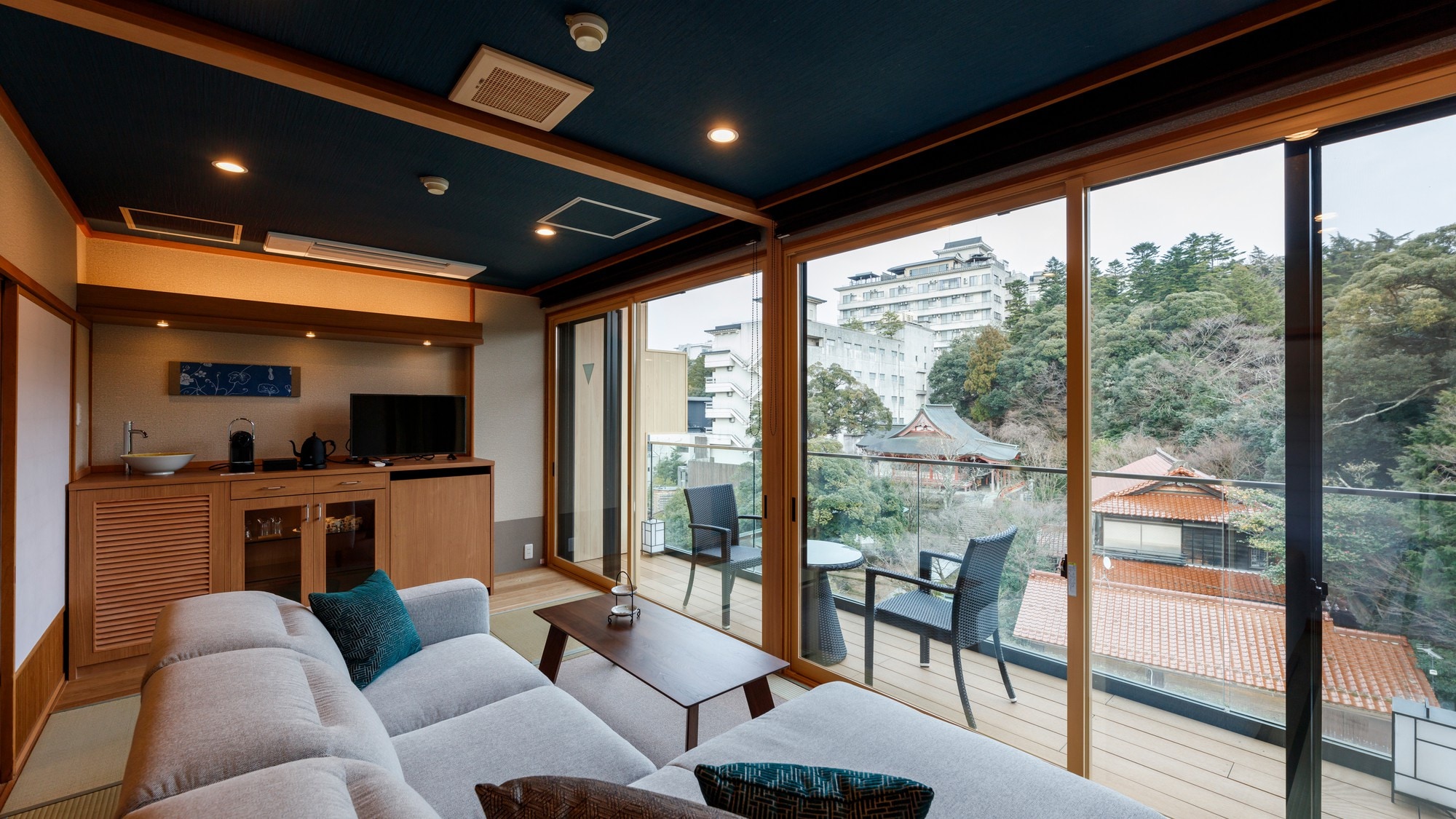 Japanese jr suite with cypress open-air bath