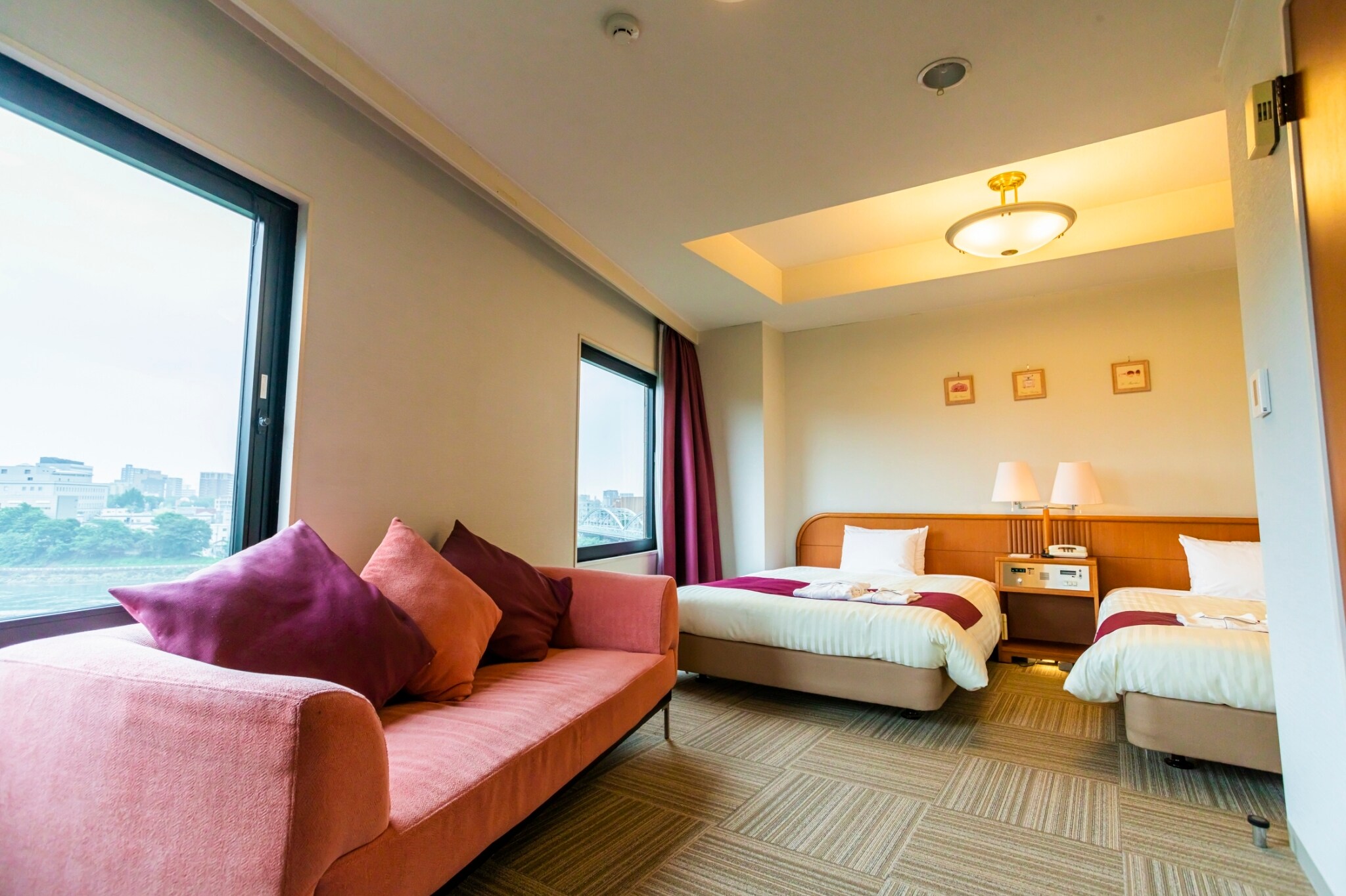 디럭스 트윈룸 A