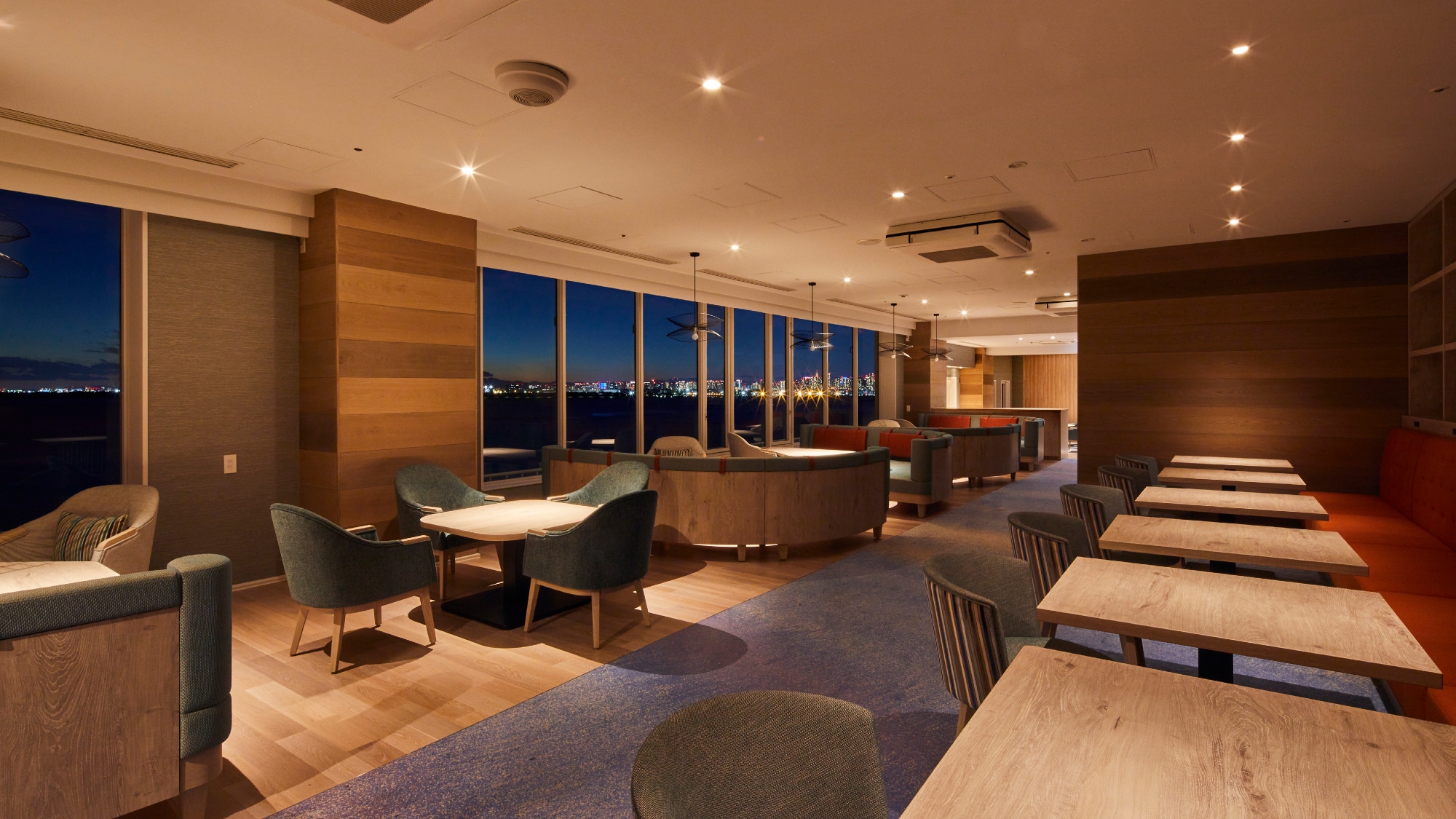 〇日光樓層專用的休息室（圖片）