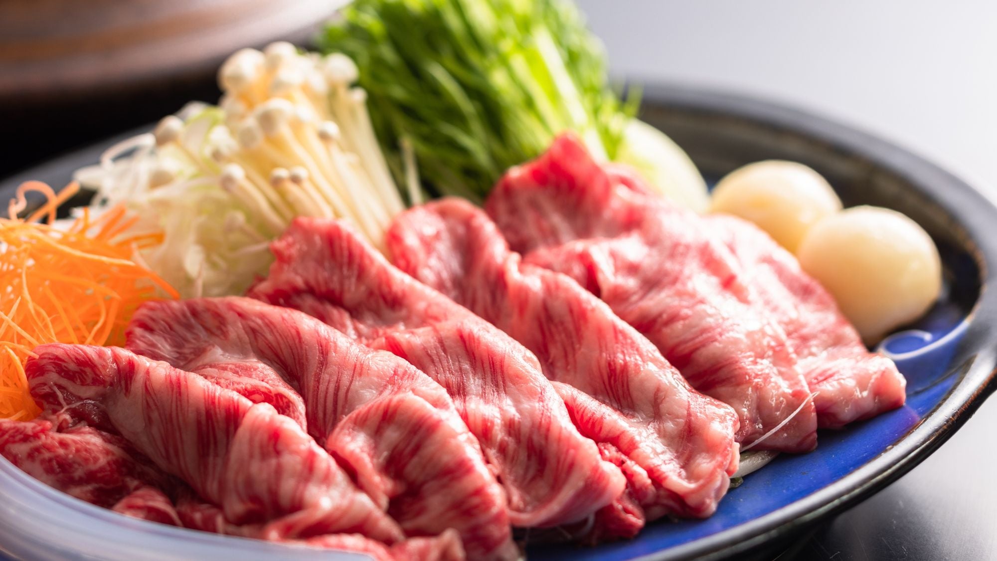 Wagyu beef shabu-shabu/example