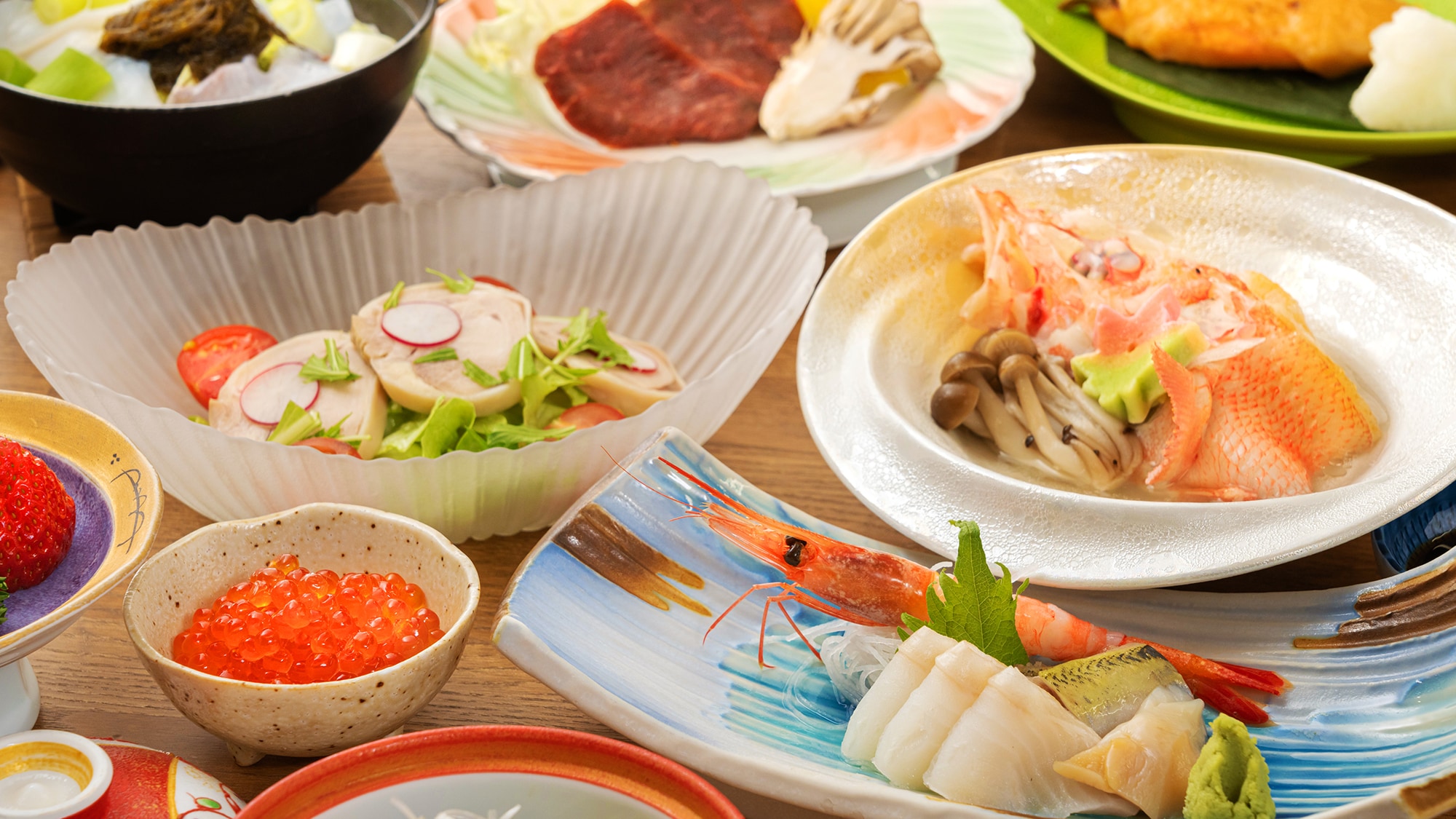 [อาหารพิเศษชิเรโตโกะคิงกิ - เทเกะ] <คิงกิ x กวางเอโซะ x ปลาหมึก> อาหารไคเซกิที่คุณสามารถเพลิดเพลินกับวัตถุดิบตามฤดูกาลจากภูเขาและทะเลได้อย่างเต็มที่